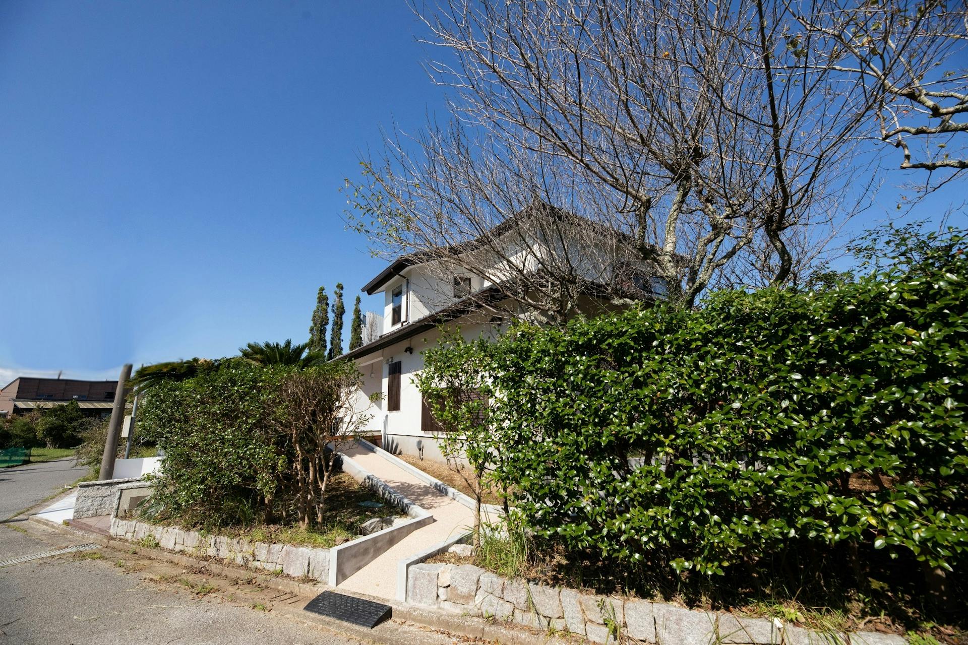 外観 車いす乗入れ口