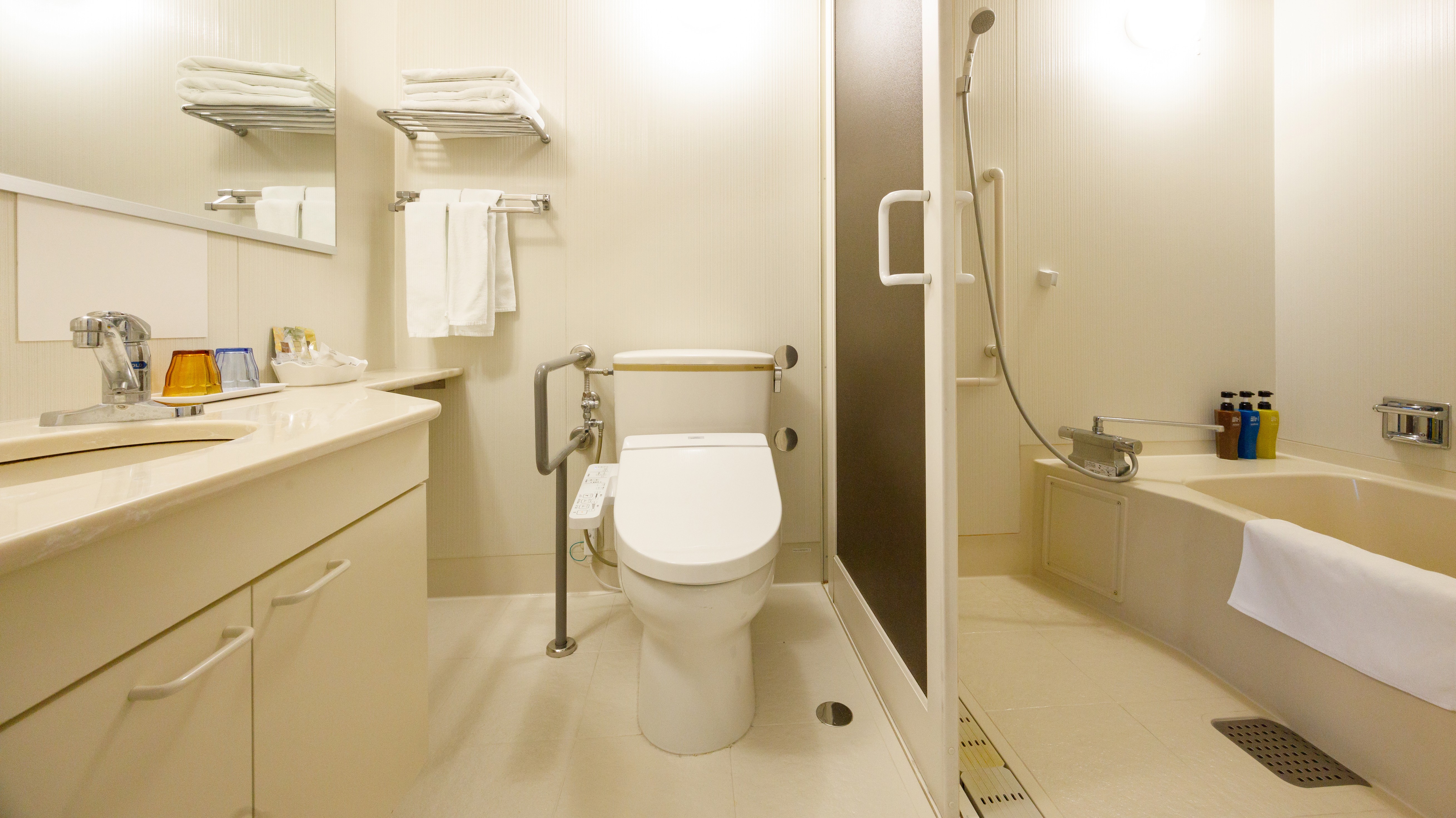 【コンセプトルーム 北上ウッド】バスルーム