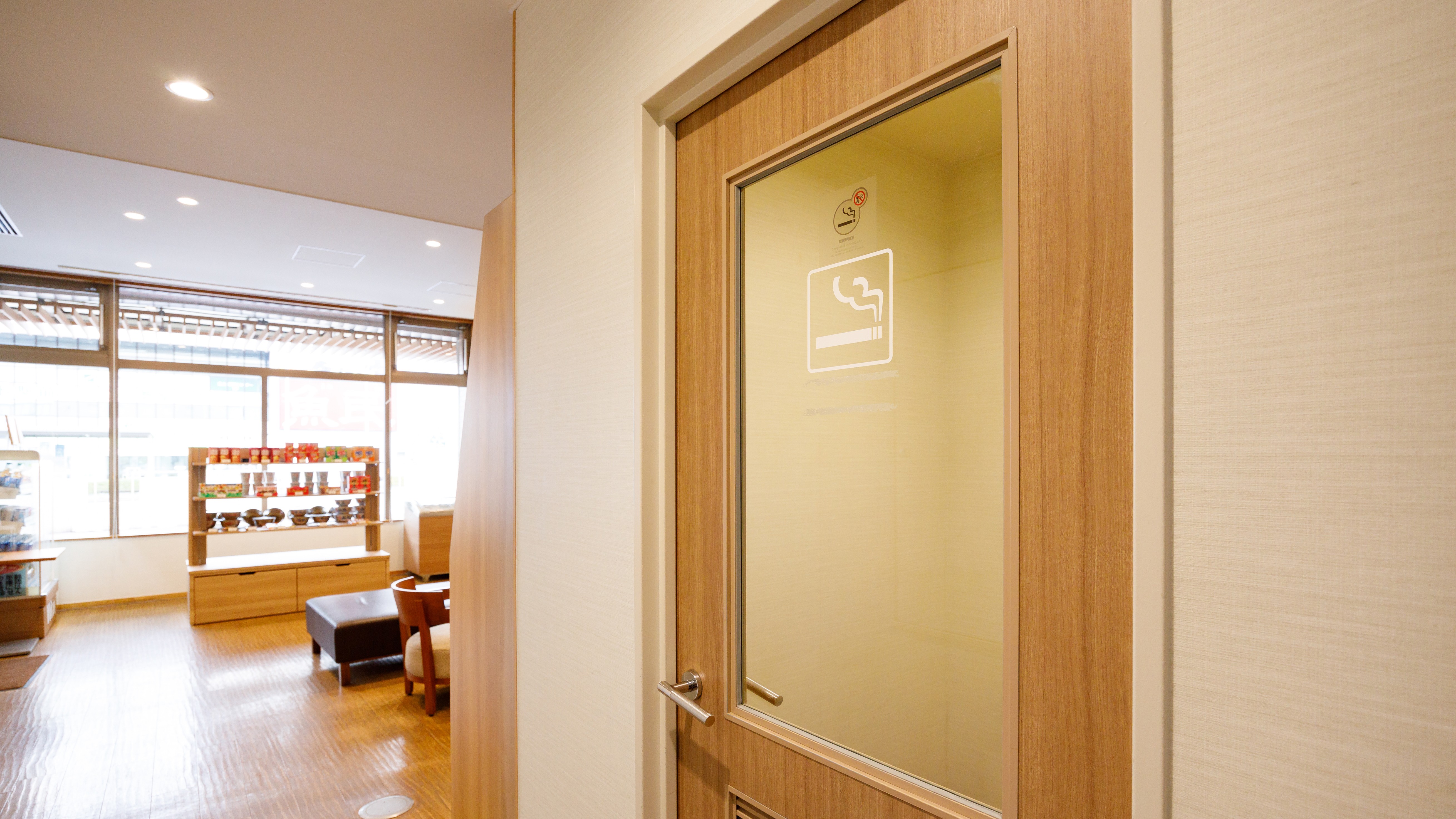 【館内設備　喫煙ブース】