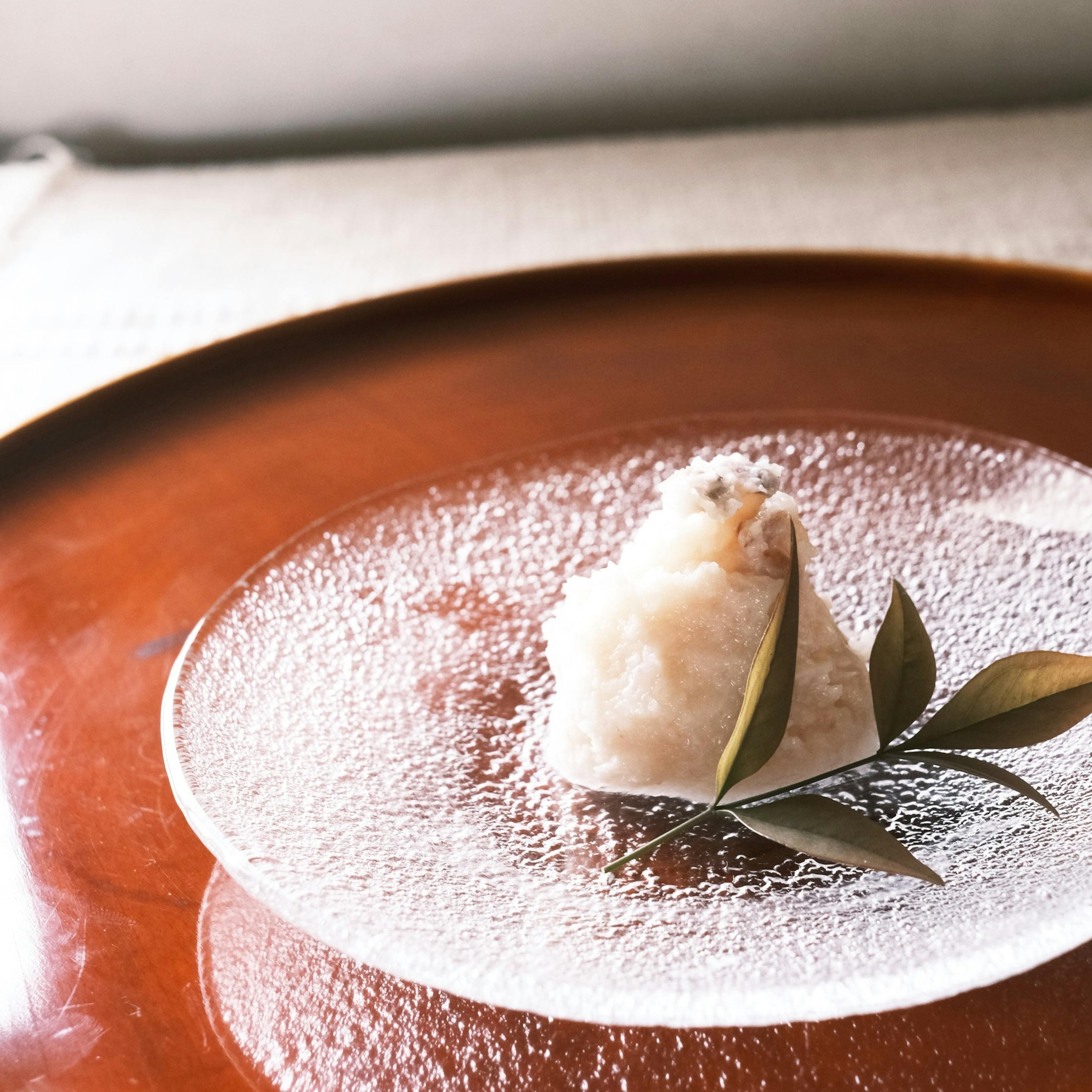 魚治の共和え。鮒鮨と発酵した飯のあえもの。地酒のおつまみやクラッカーと共に、パスタの調味料にも◎