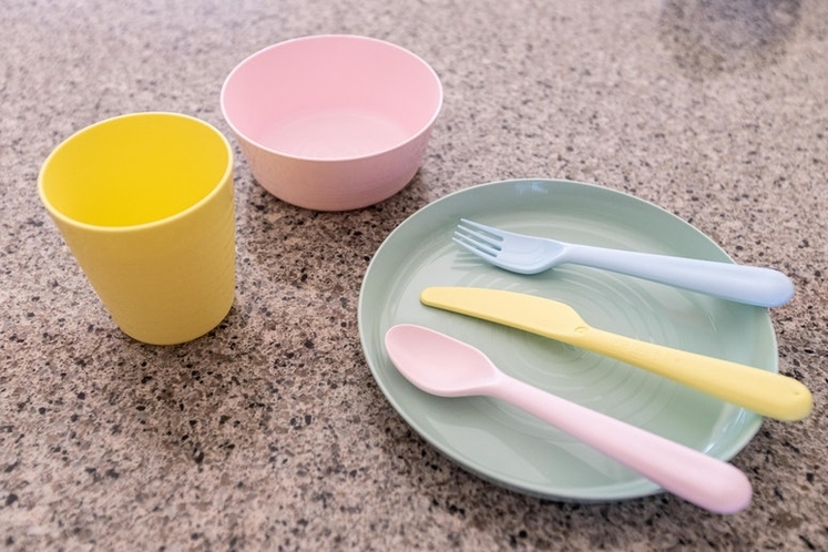 子供用食器、kid's tableware