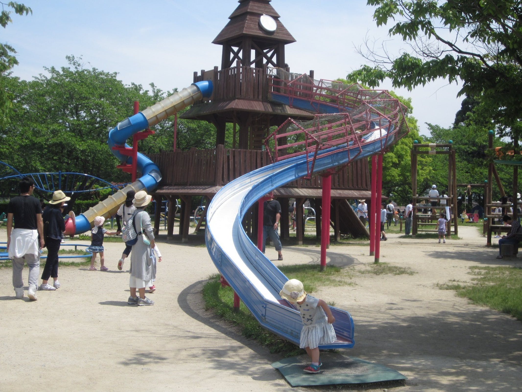 周辺施設　びわ湖こどもの国　現地から１７㎞