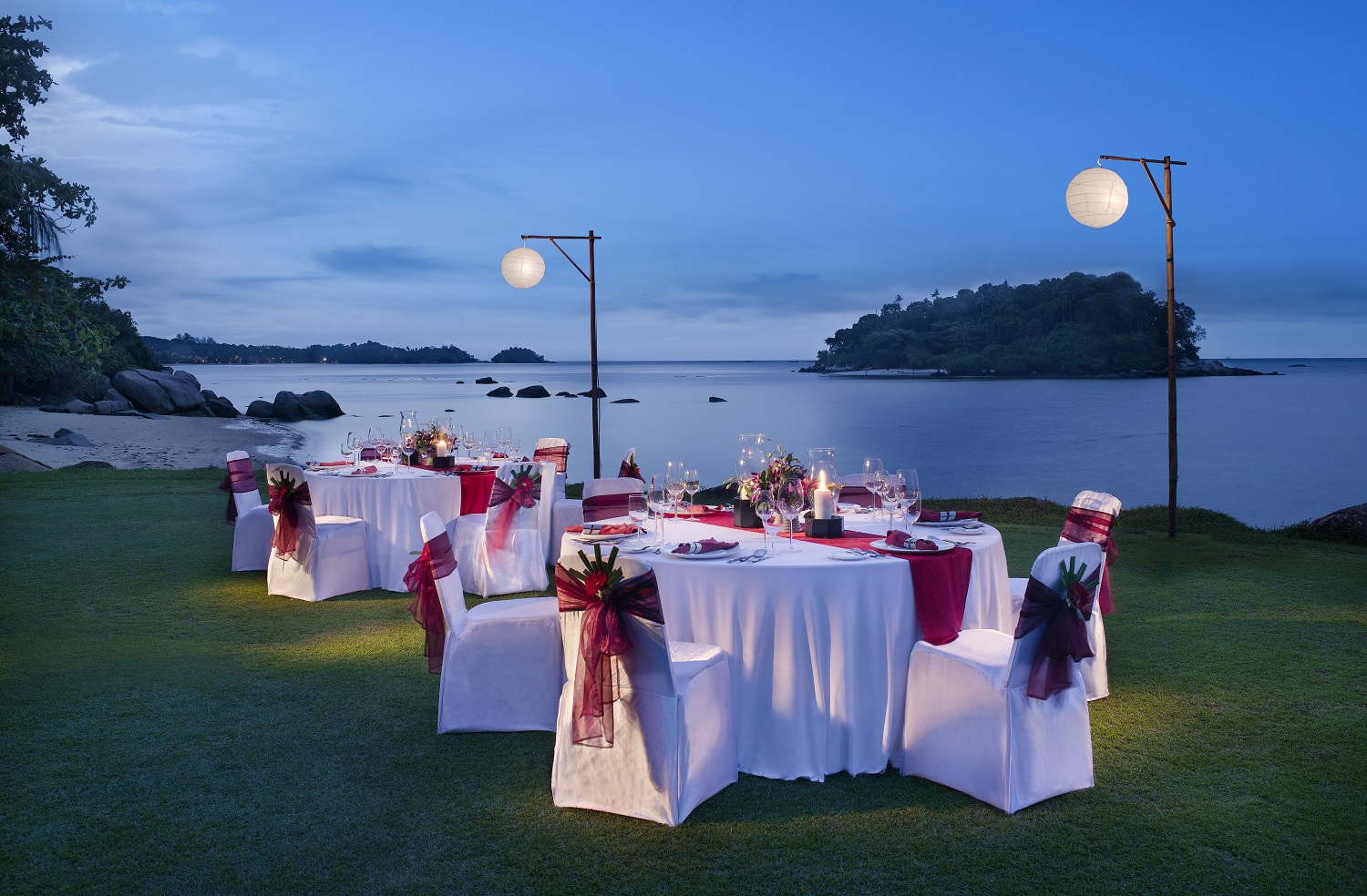 ウェディングダイニング　一例