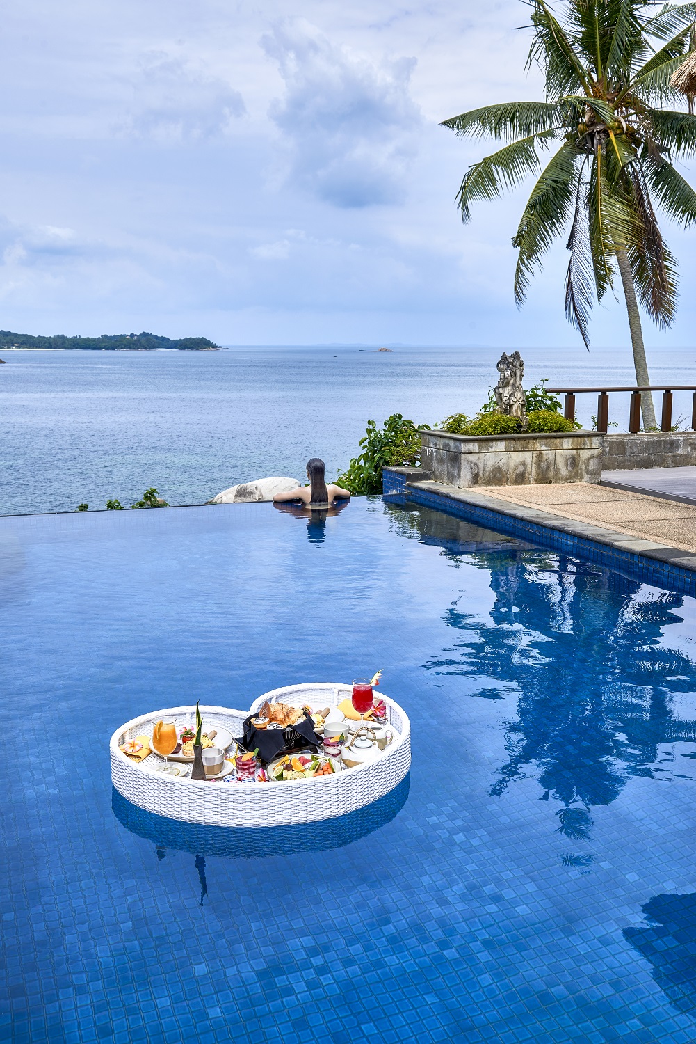 フローティングブレックファースト一例