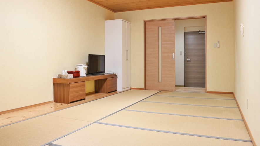 *【客室一例】2013年リニューアルした和室12.5畳