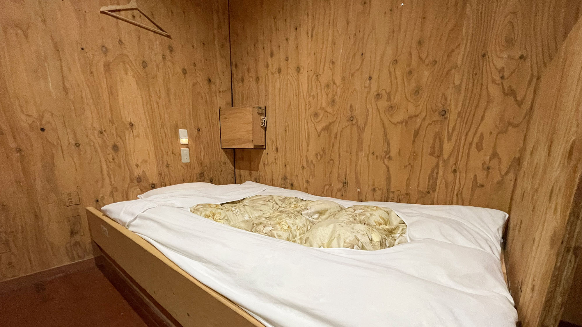 ・【男女共用ドミトリー2人部屋】お一人様はもちろん、グループで貸切も可能です
