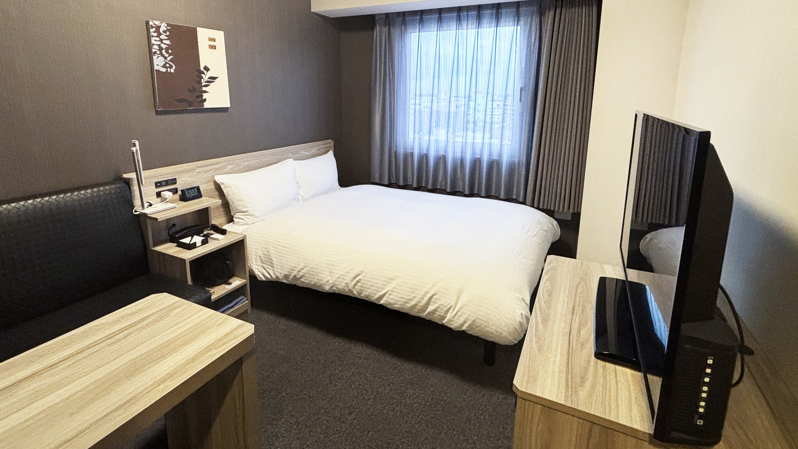 セミダブルルーム