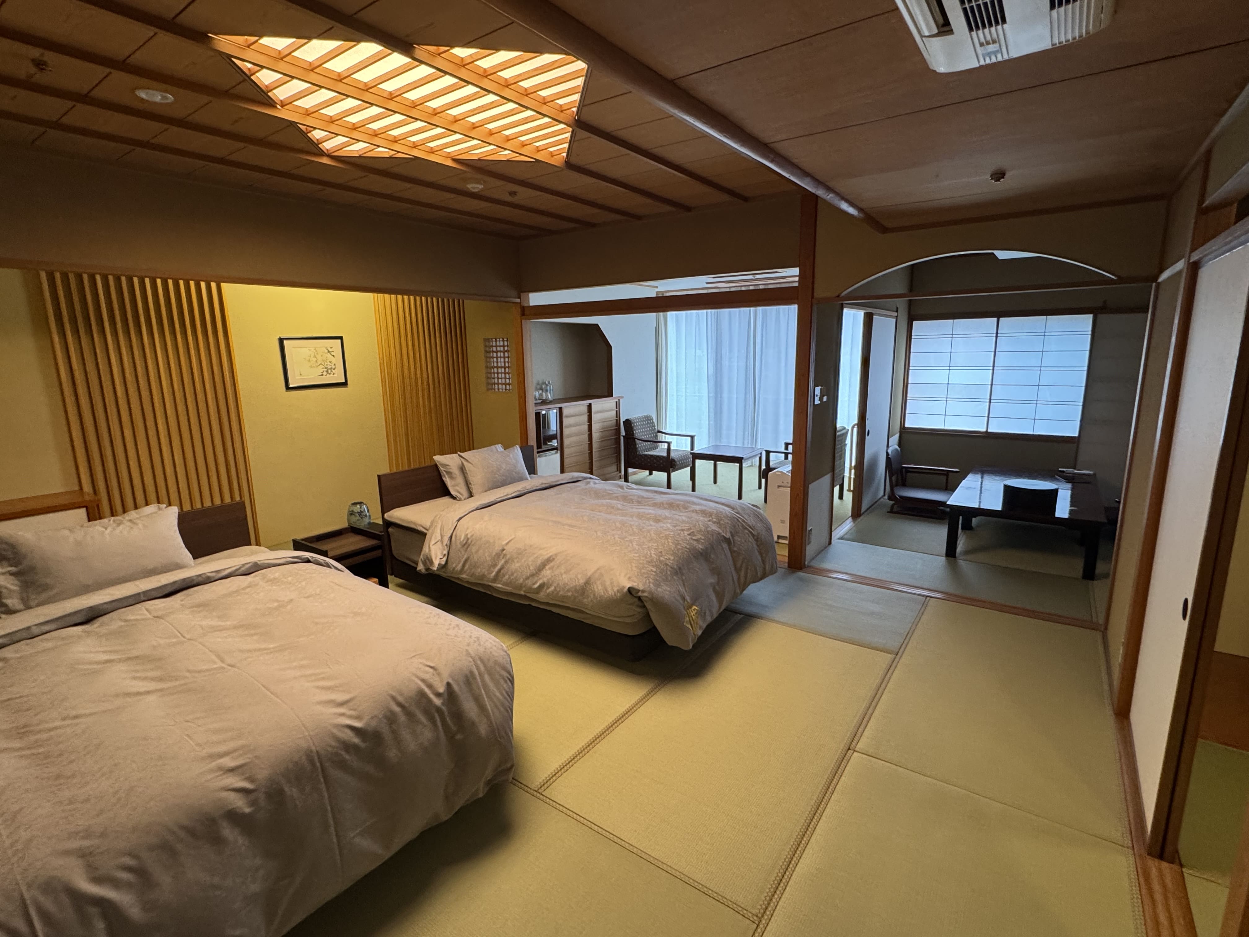 デラックス和モダン