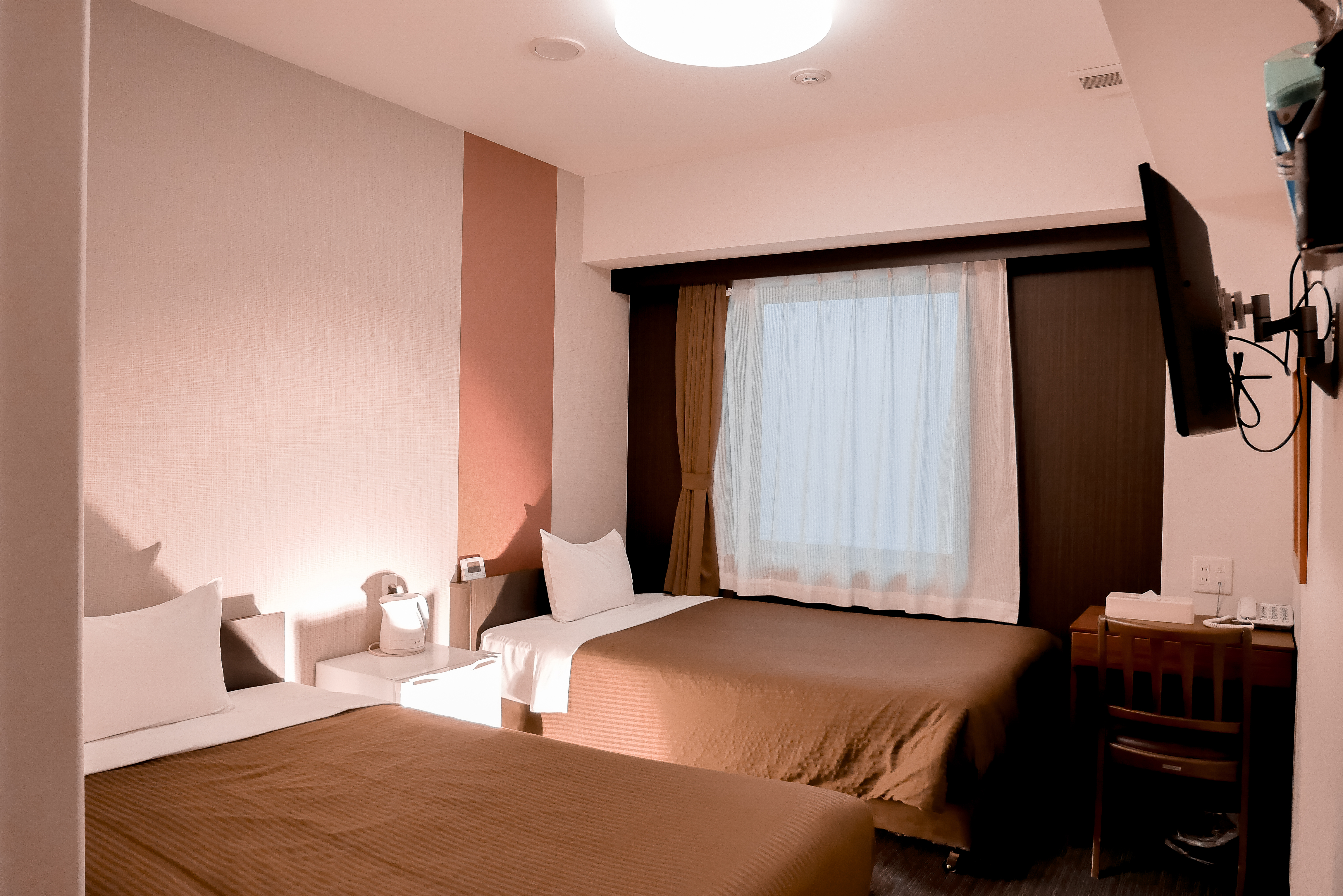 ツインルーム【120cmベッド2台】