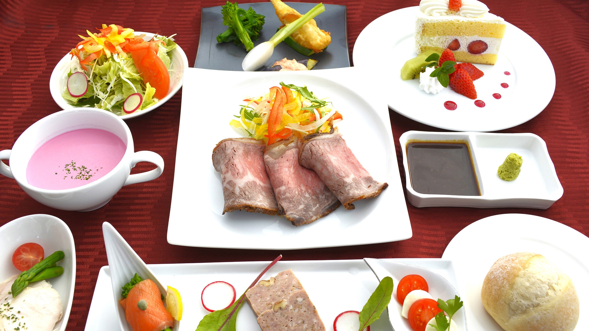 【選べる夕食/２食付き】眺望の良いレストランで＜夕食後シャトレーゼスイーツ＆ウェルカムスイーツ付き＞