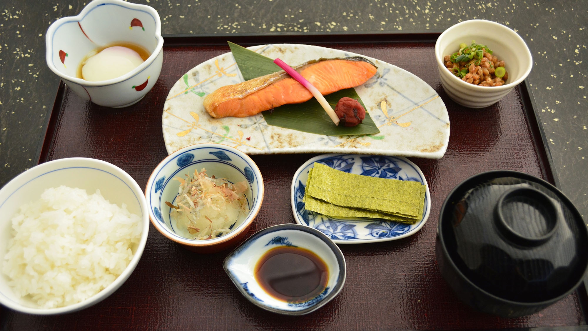 最上階DXツイン【厳選食材/2食】国産黒毛和牛・天然鮪・伊勢海老★ウェルカム＆シャトレーゼスイーツ