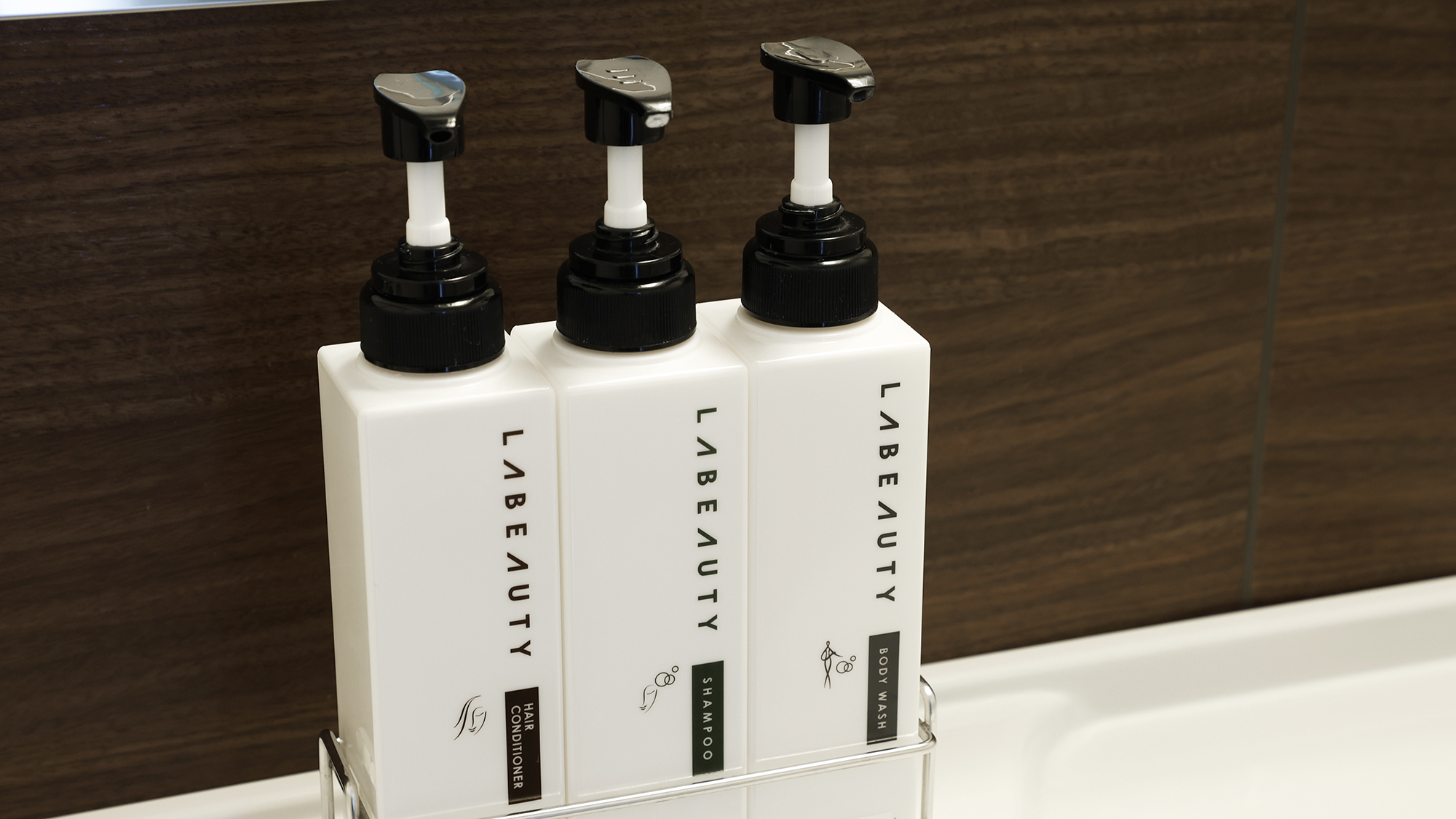 【レディースルーム】バスアメニティも、気分が上がる上質なものをご用意。