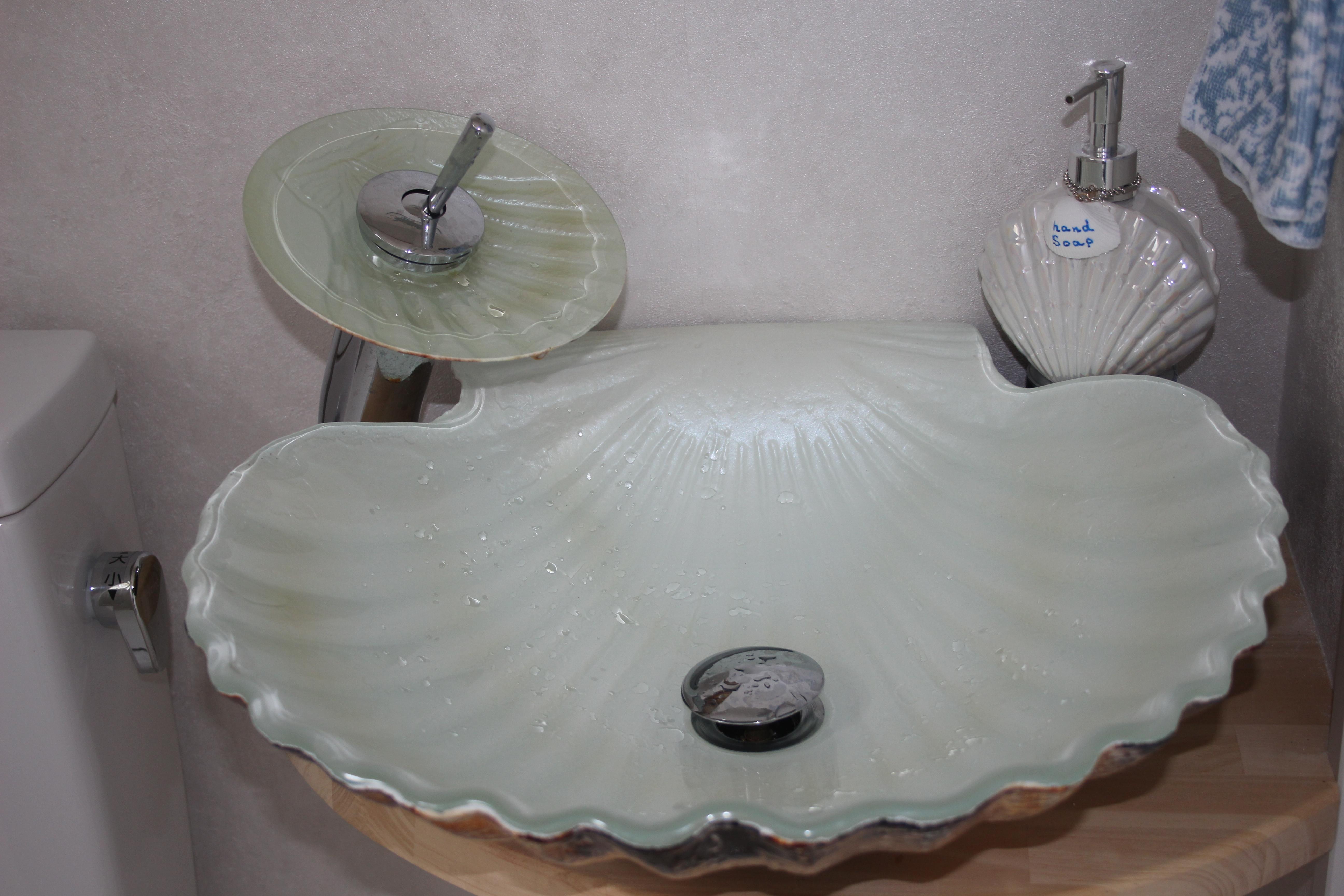 トイレ洗面ボウル