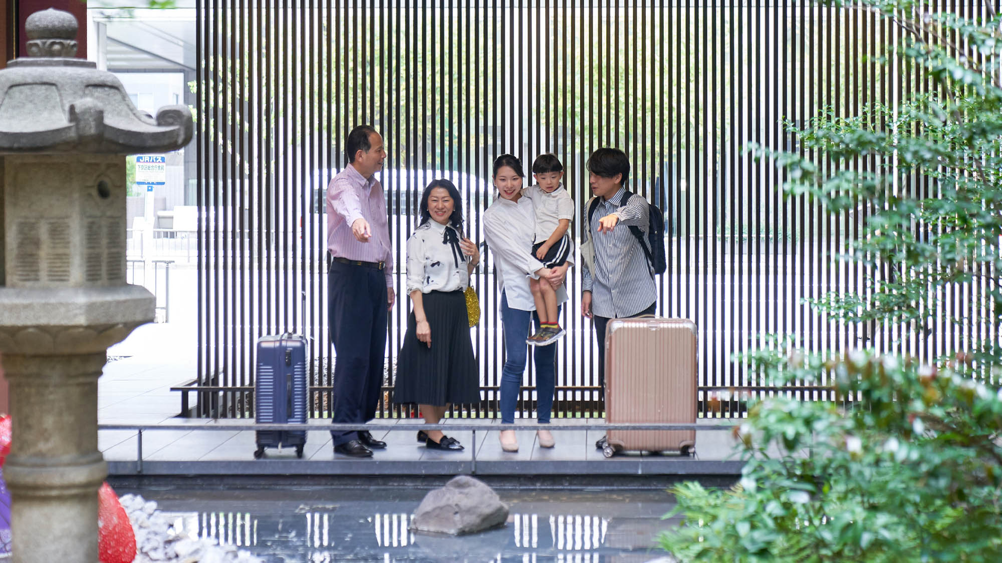 今年は初めておじいちゃん、おばあちゃんも一緒に旅行に来れたよ