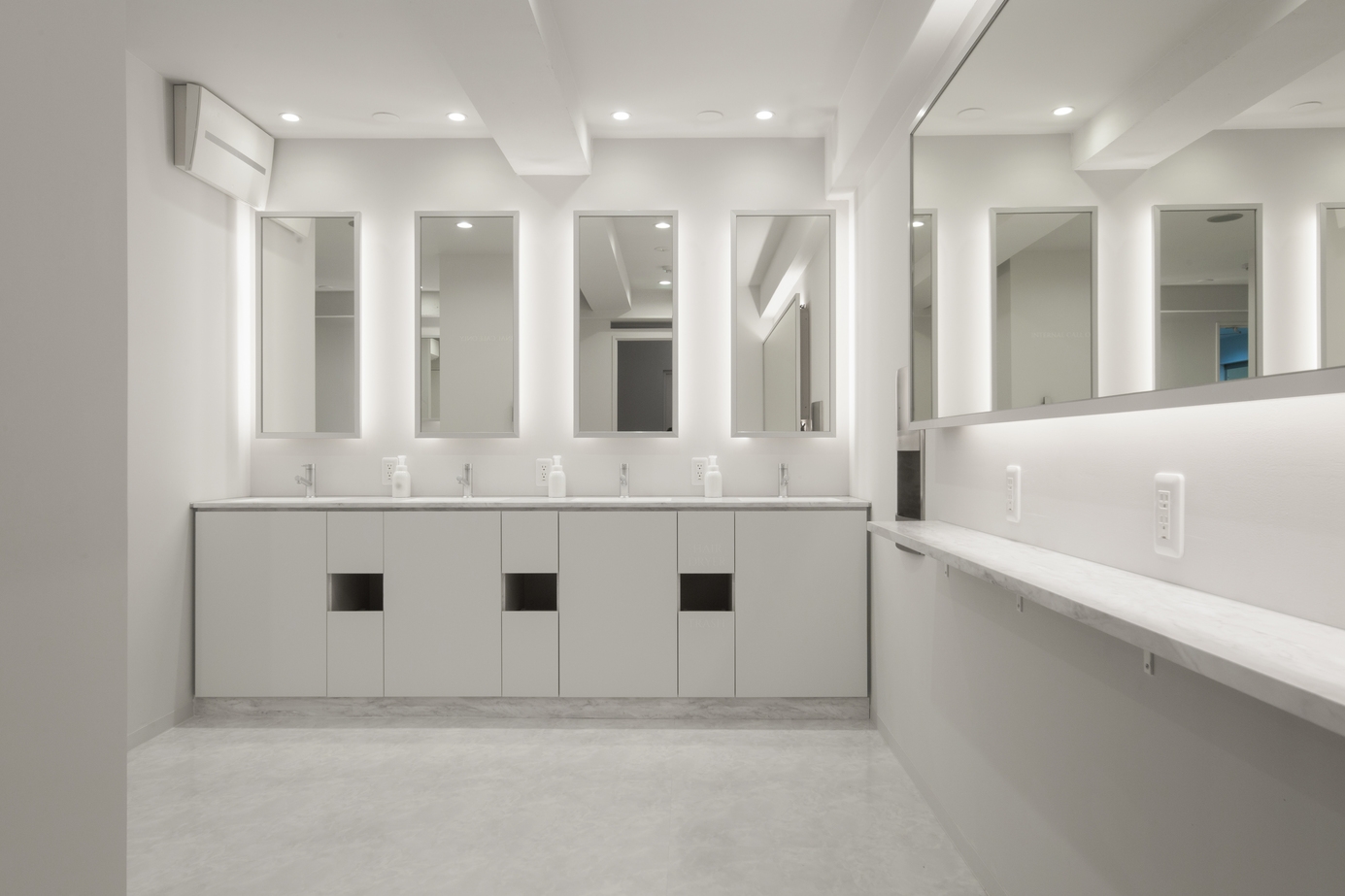 【清水・祇園観光に最適】スタンダードカプセル / 無料コーヒー付 