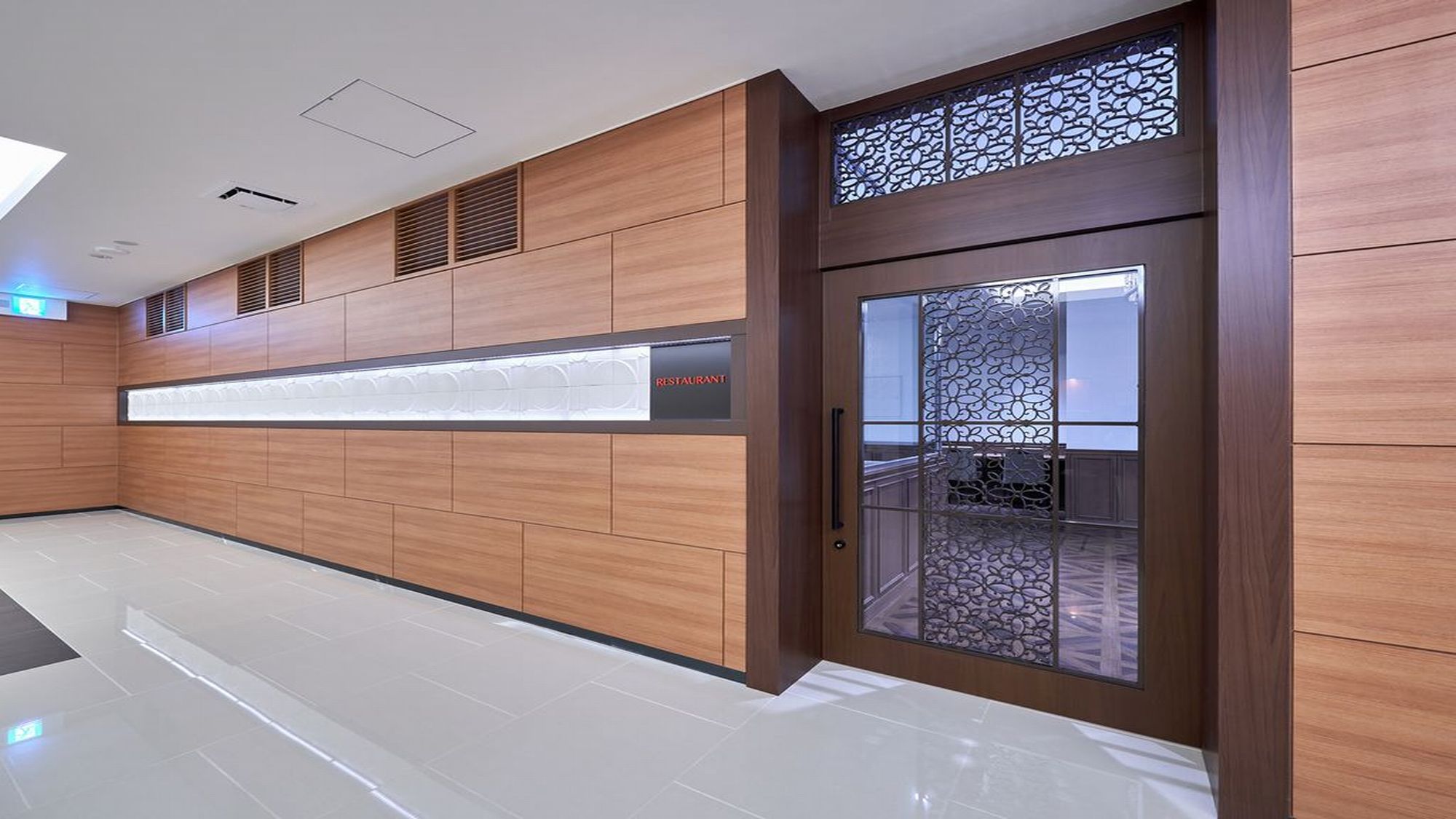 ■1階朝食会場入口はこちらです