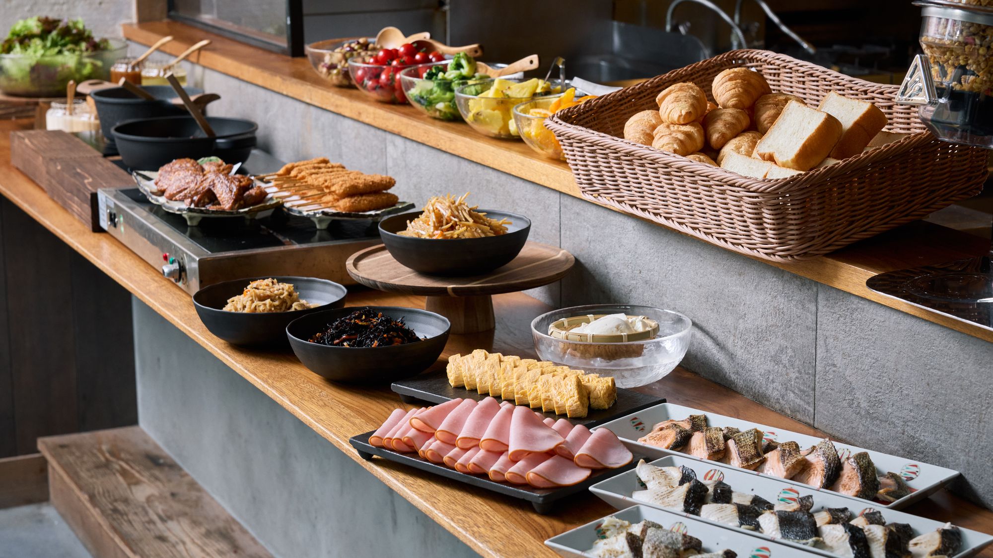 朝食ビュッフェ