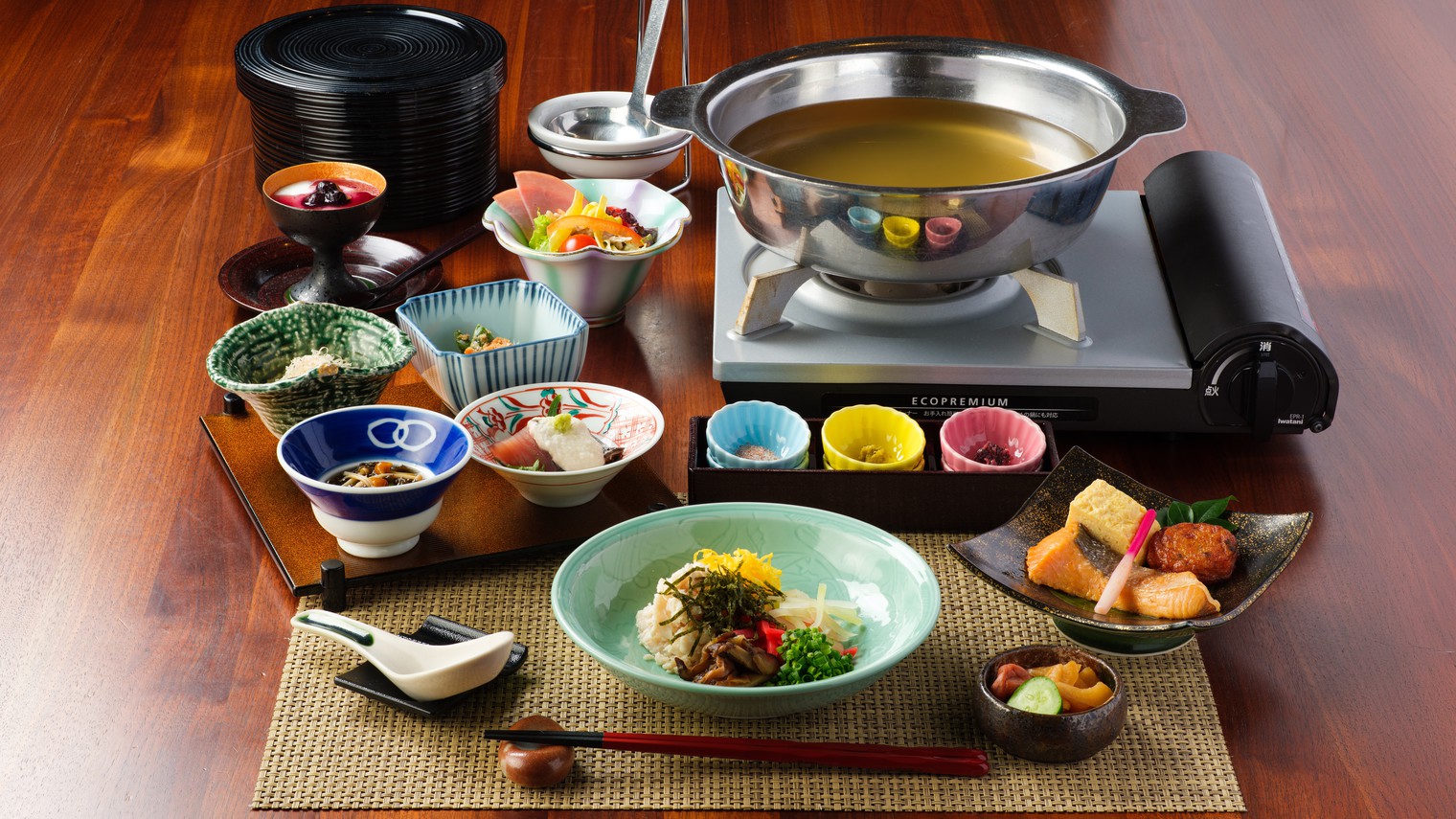 【朝食付きプラン】専用露天風呂で温泉満喫＆朝はホッと落ち着く旅館の朝食を♪