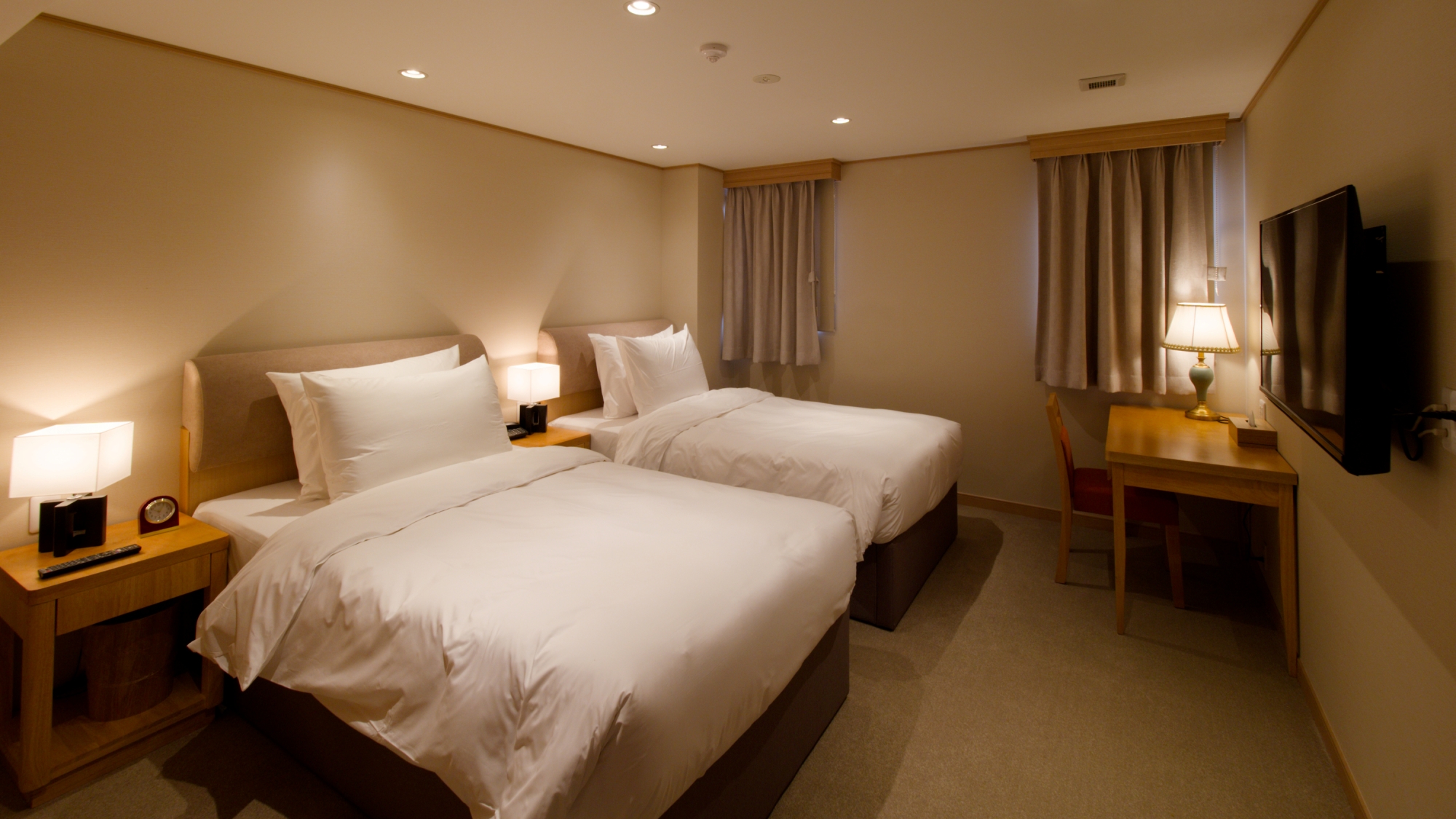 【ドラゴンスイート】お部屋からは視界を遮るもののない素晴らしい眺めが一面に広がります