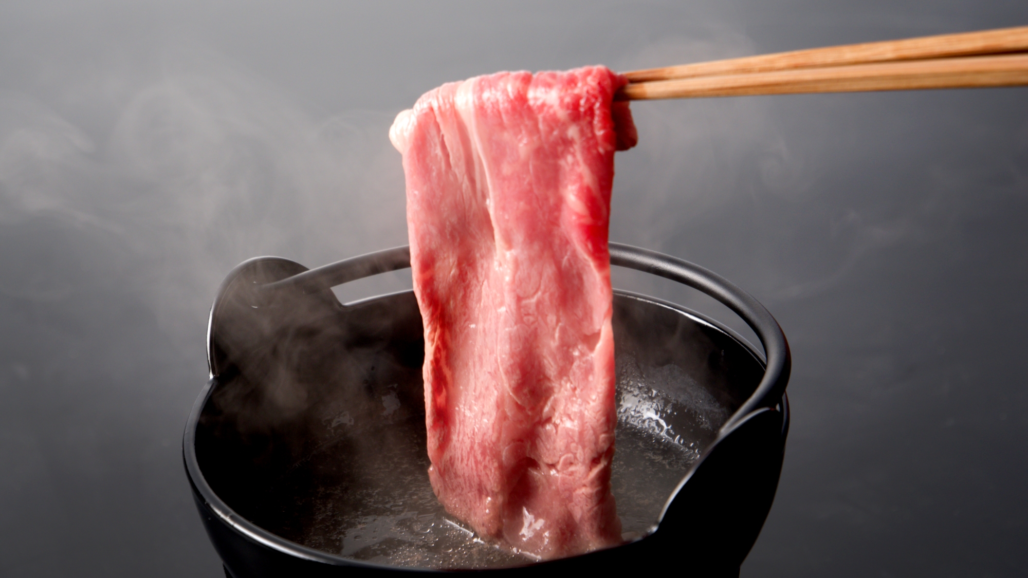 【スタンダードプランご夕食例】旬の食材と地元食材を織り交ぜた和会席をご用意