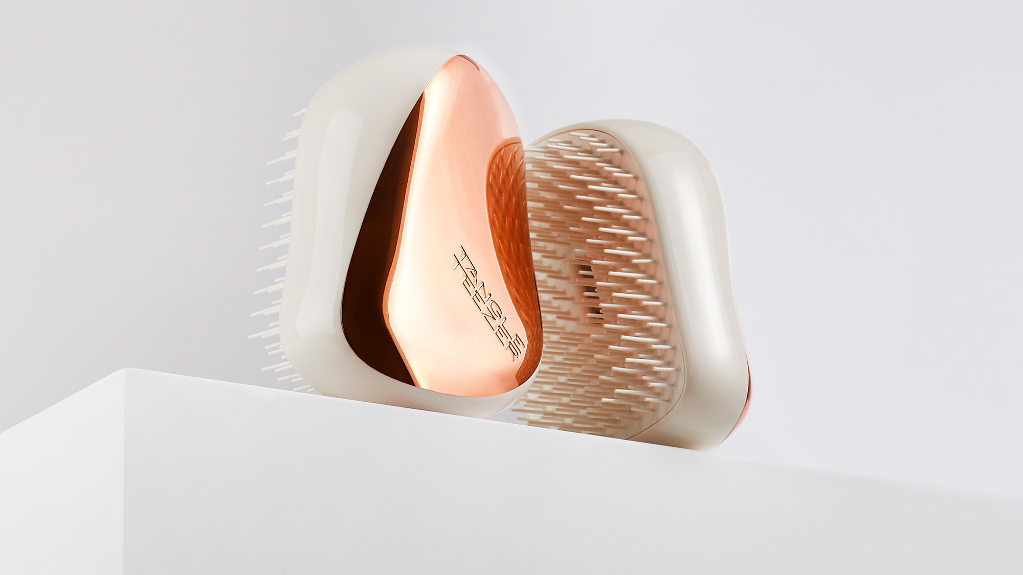 【タングルティーザー＆11時レイトアウト付き】スイートルーム朝食付きプラン