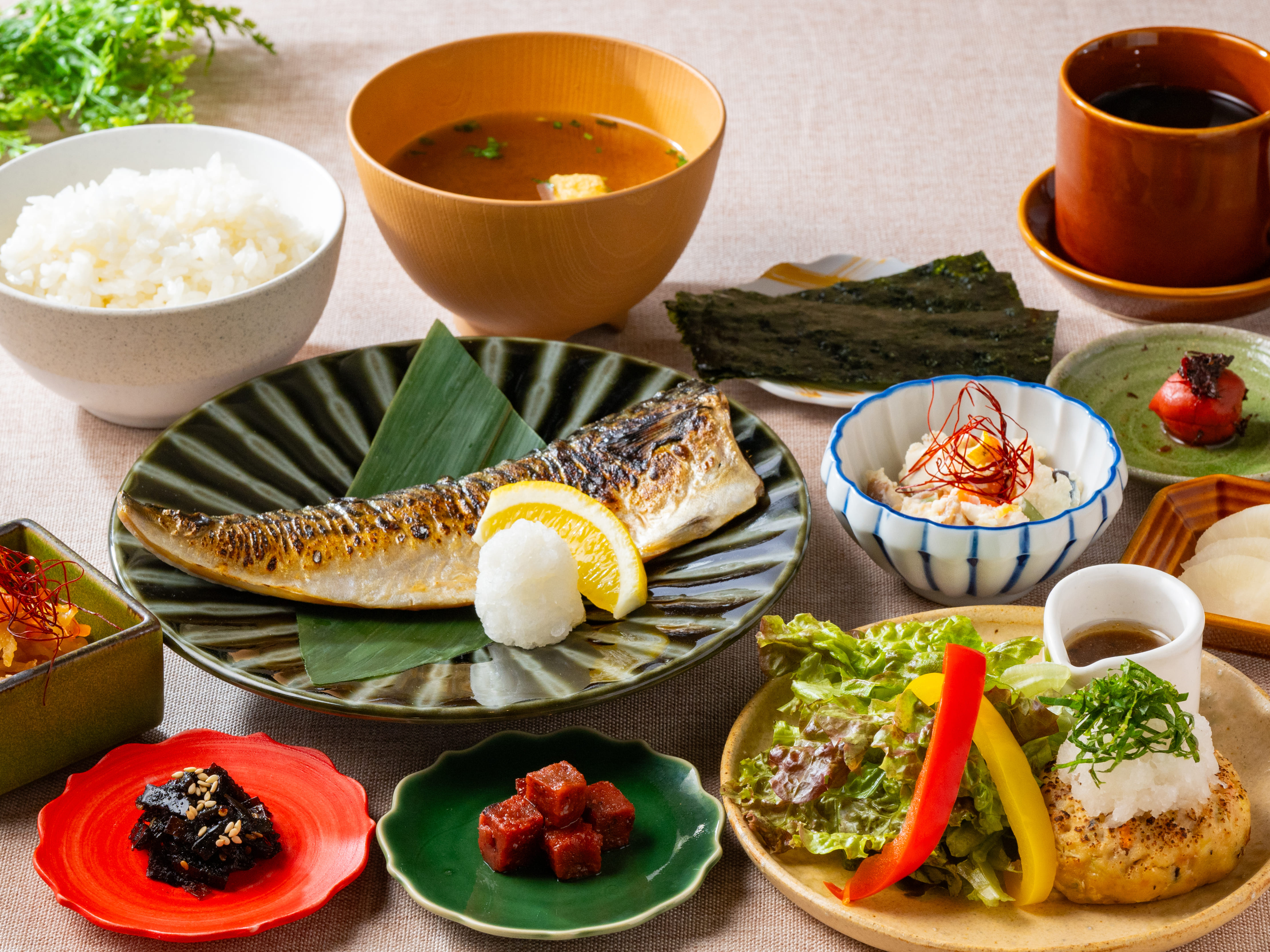 焼鯖+豆腐ハンバーグ