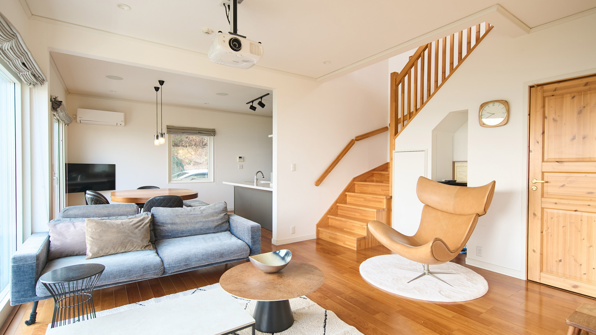 リビングダイニング