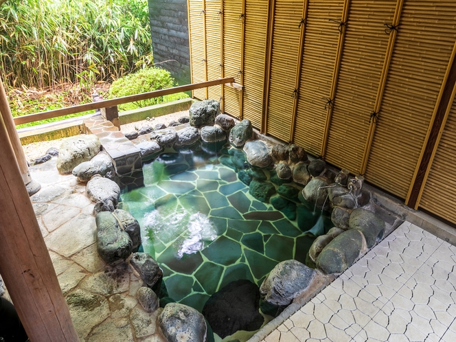 【Public open-air baths】露天風呂（沸かし湯）
