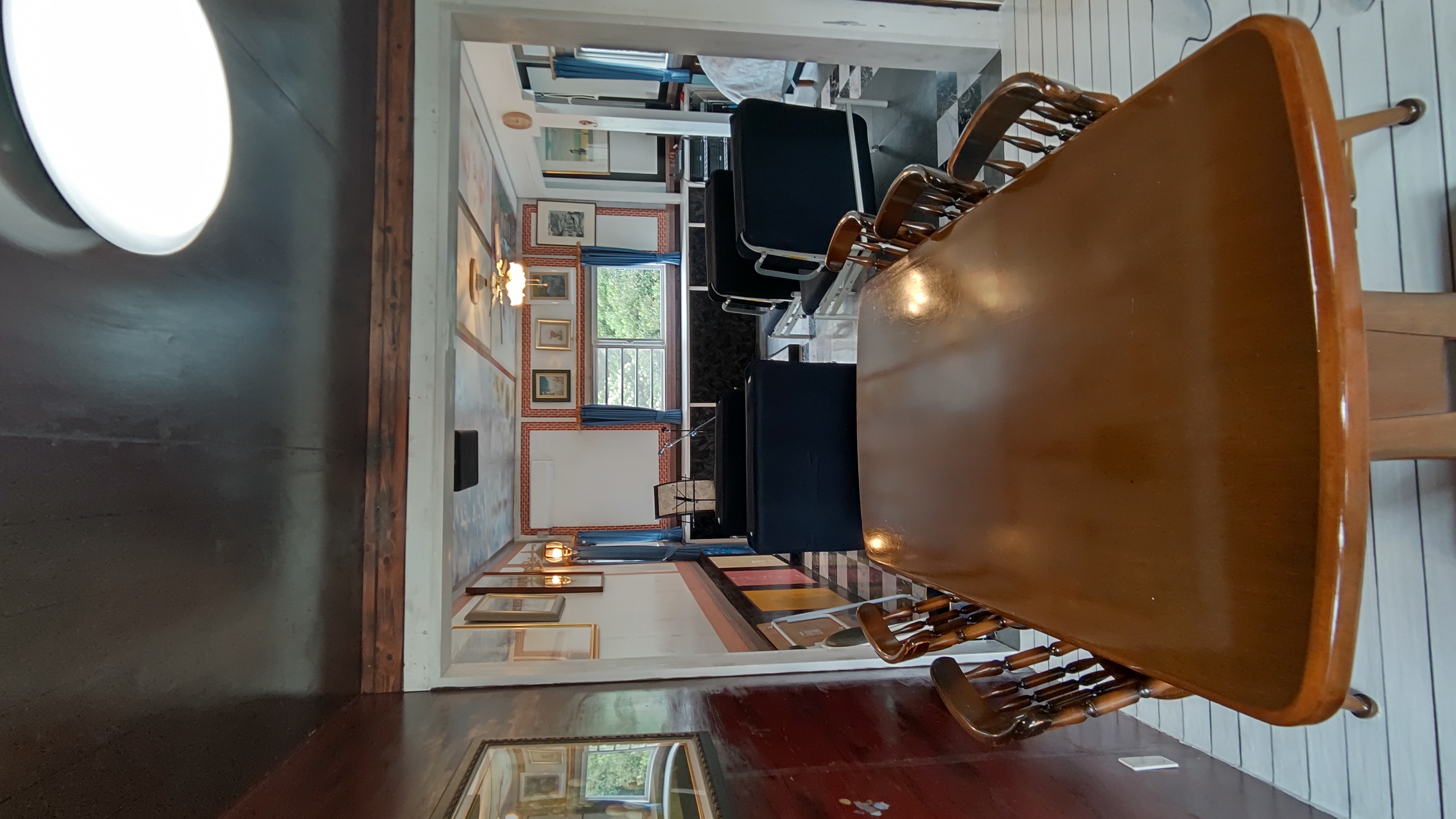 ファミリールーム部屋内