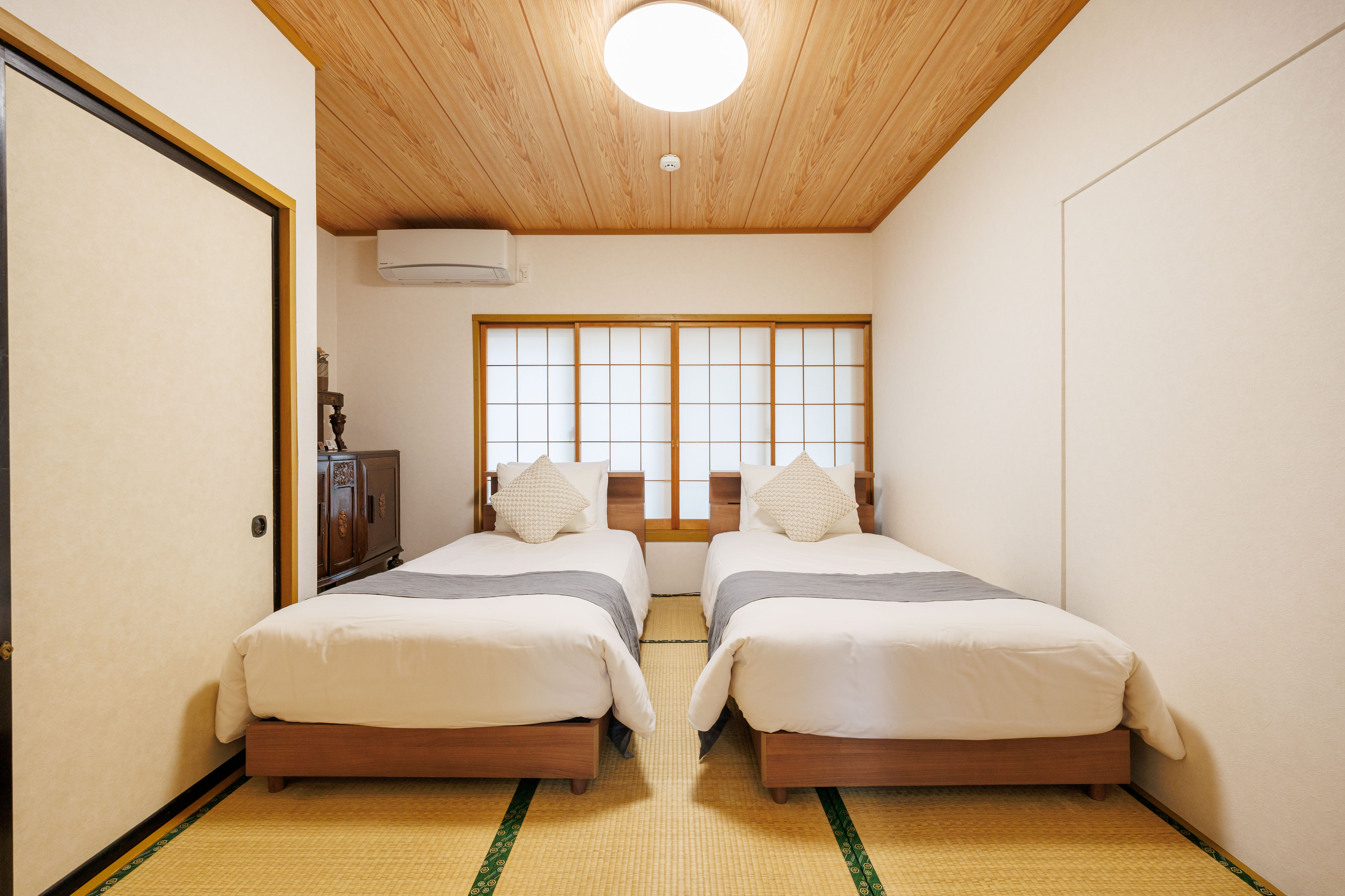 YUKINOSHITA棟-寝室