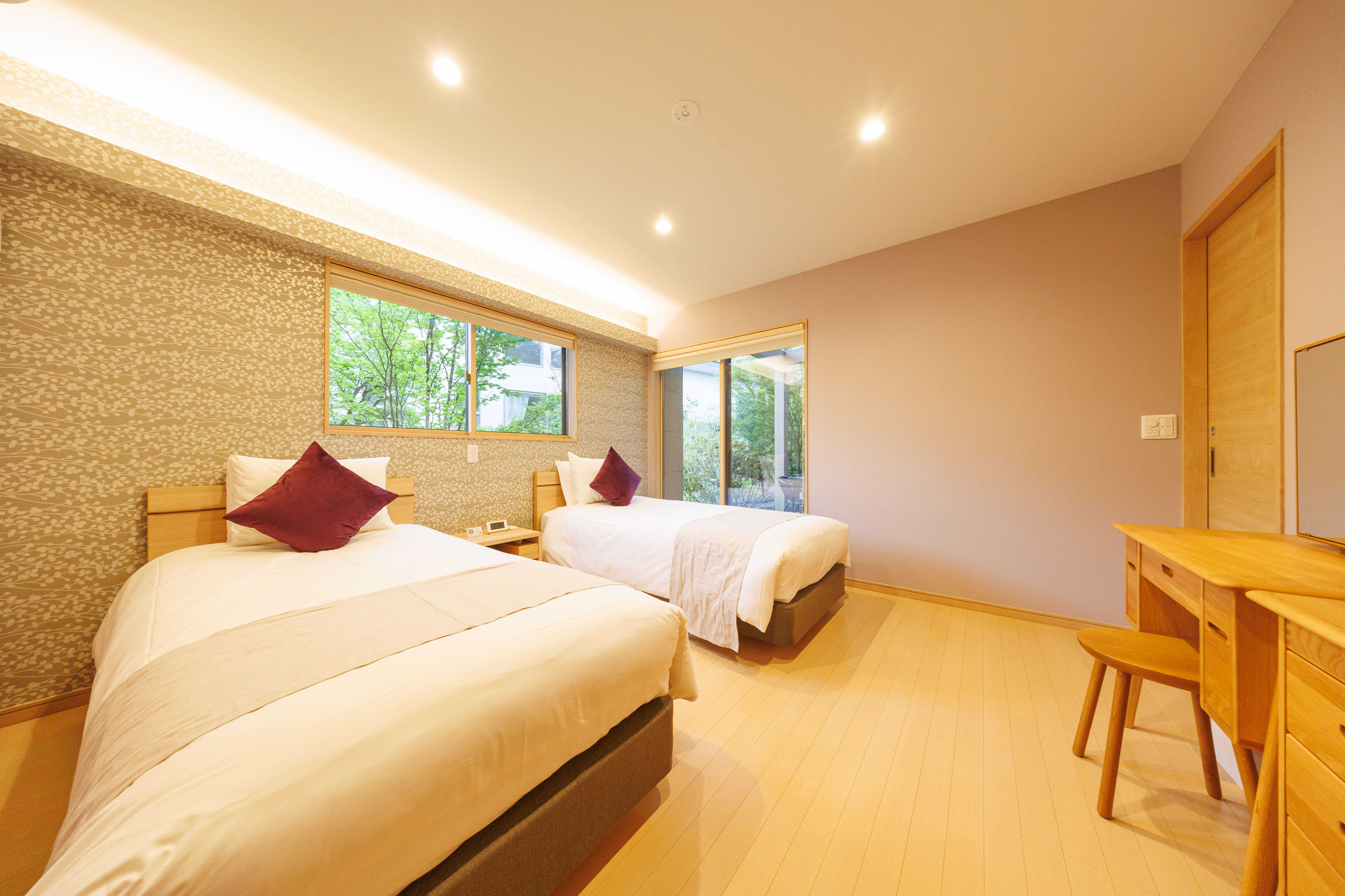 MURASAKISHIKIBU棟‐1階寝室