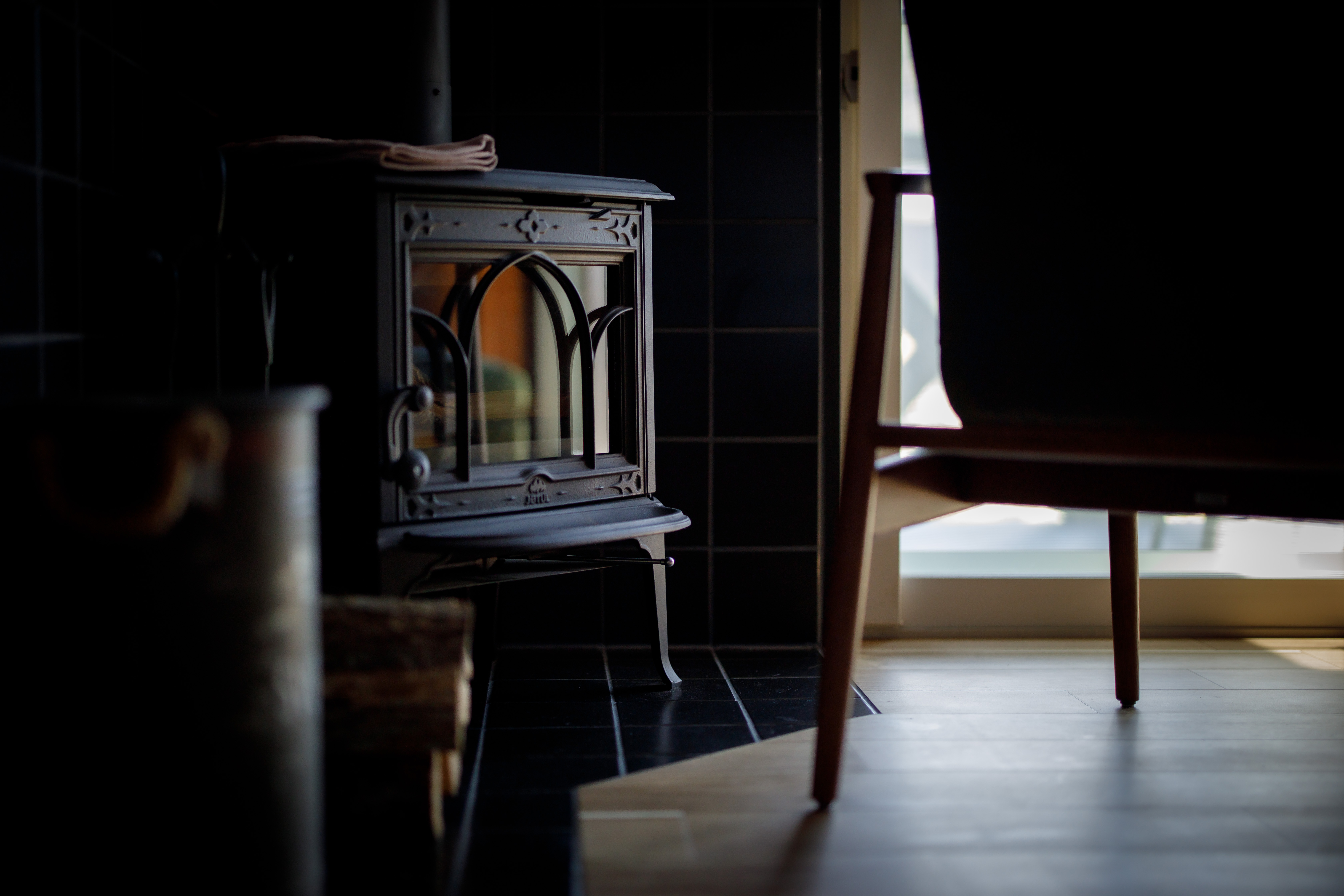 KONARA棟-薪ストーブ