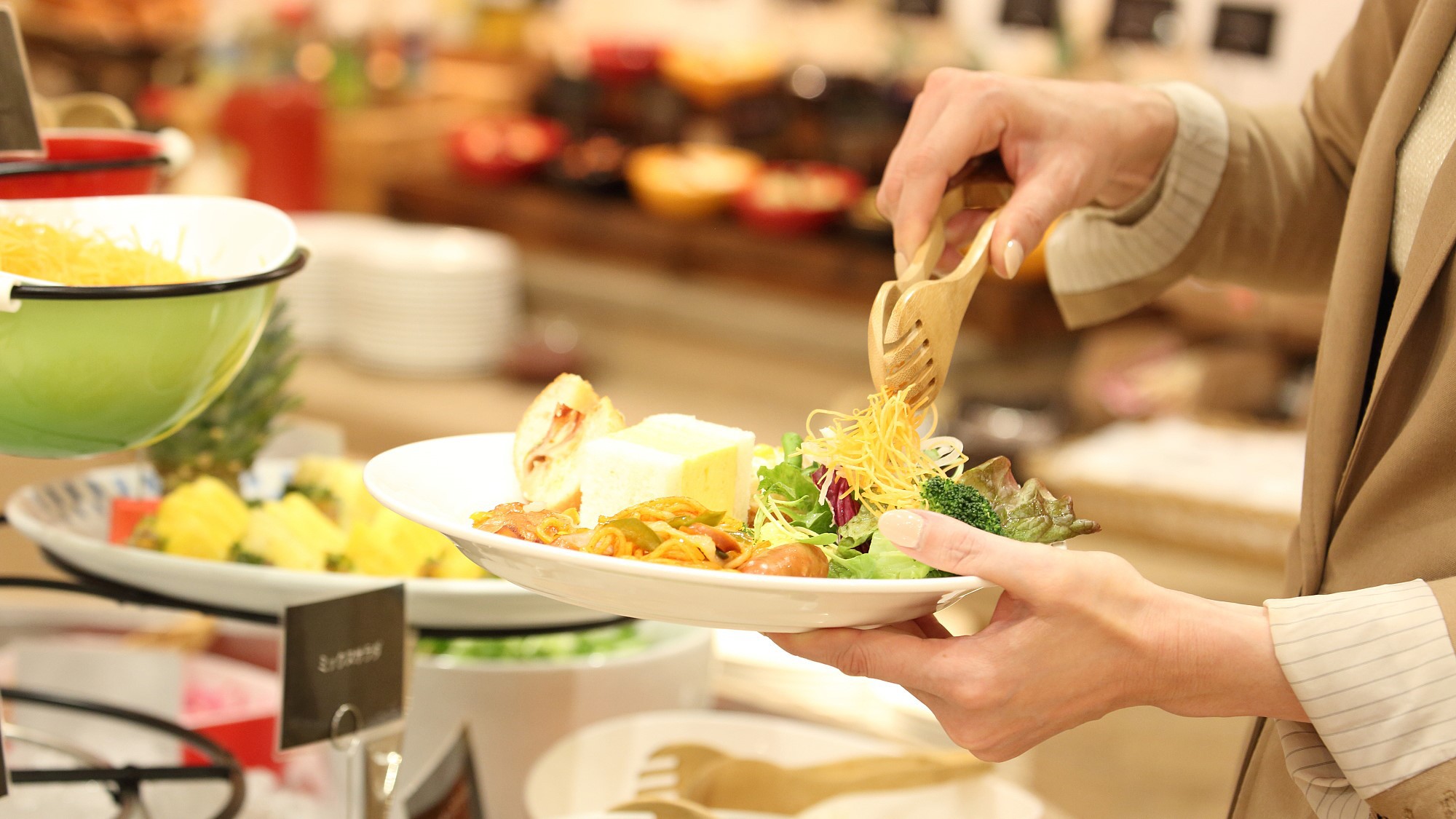 朝食バイキング イメージ