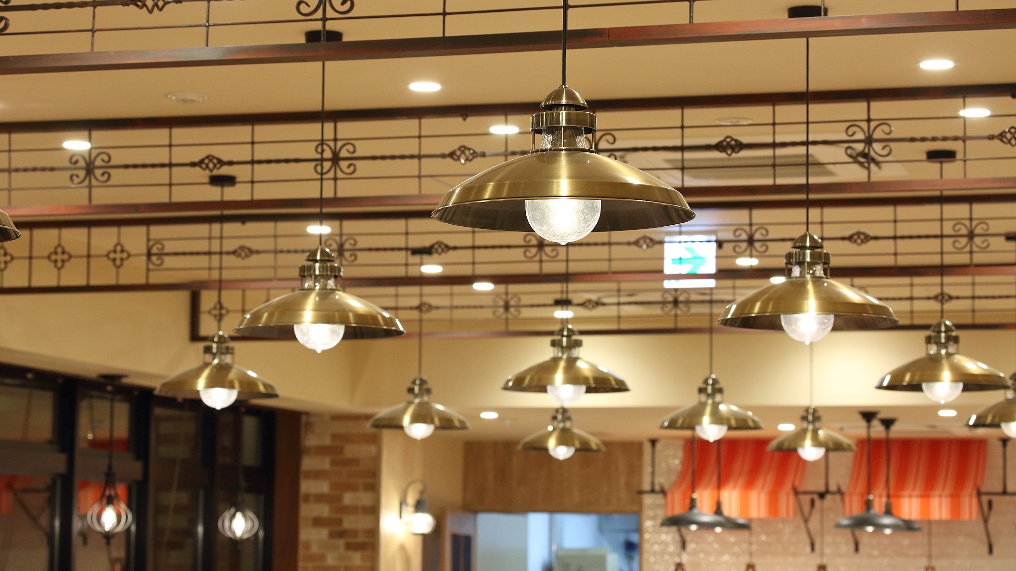 レストラン【La Marche（ラ・マルシェ）】