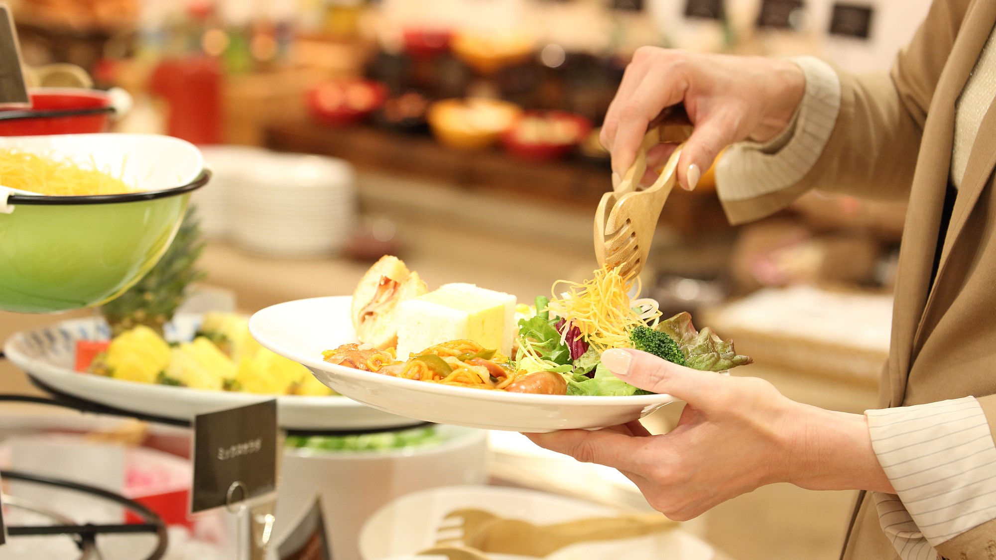 朝食バイキング イメージ