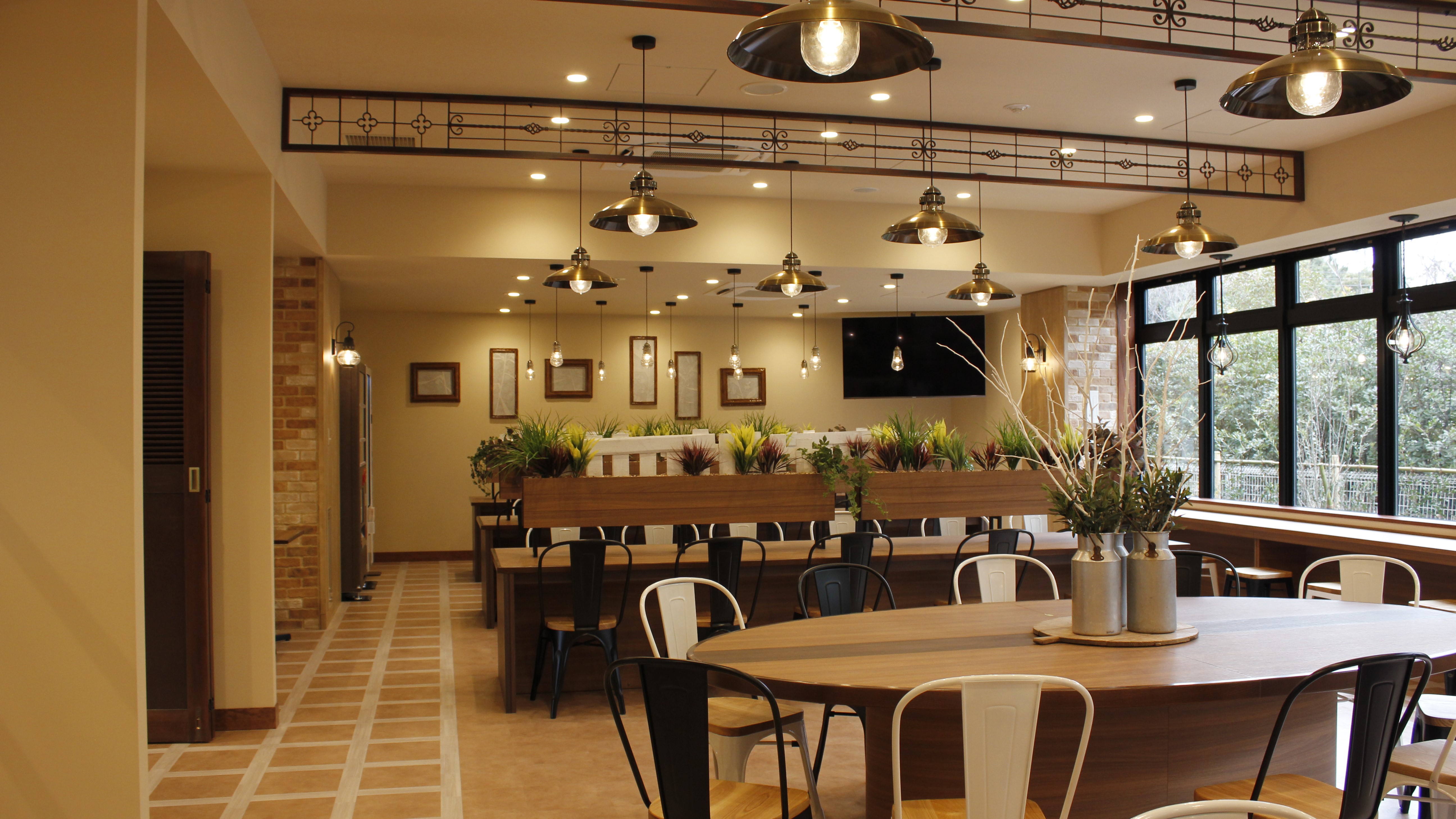 レストラン【La Marche（ラ・マルシェ）】