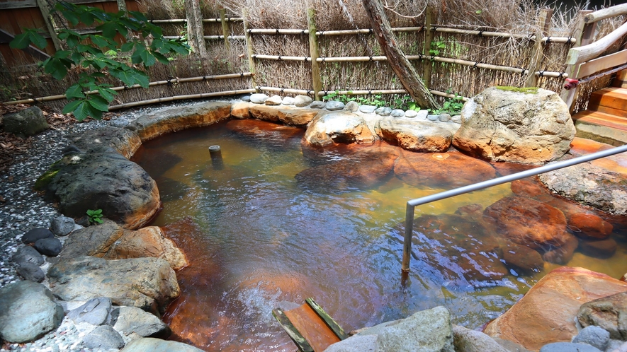 ◆【大浴場】木響の湯　岩露天風呂