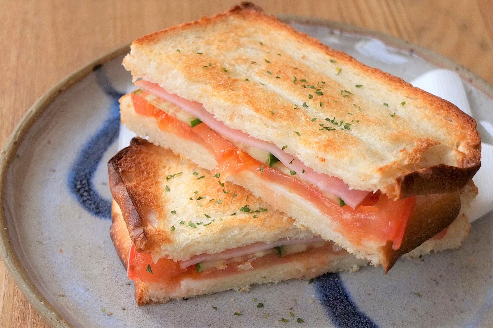 【カフェ朝食付きプラン】写真は一例です。