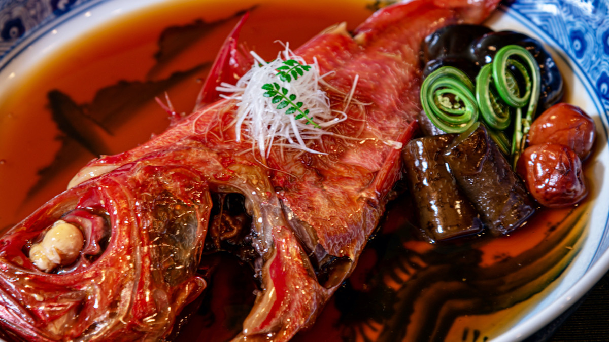 【当館イチオシ♪】水揚げ量日本一＜静岡県産下田の金目鯛＞の煮付け／脂の乗った身が美味！旅ならではの味