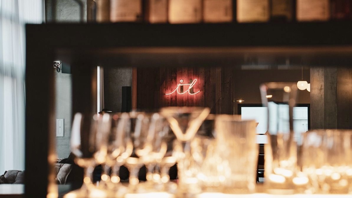 【 it. bar 】