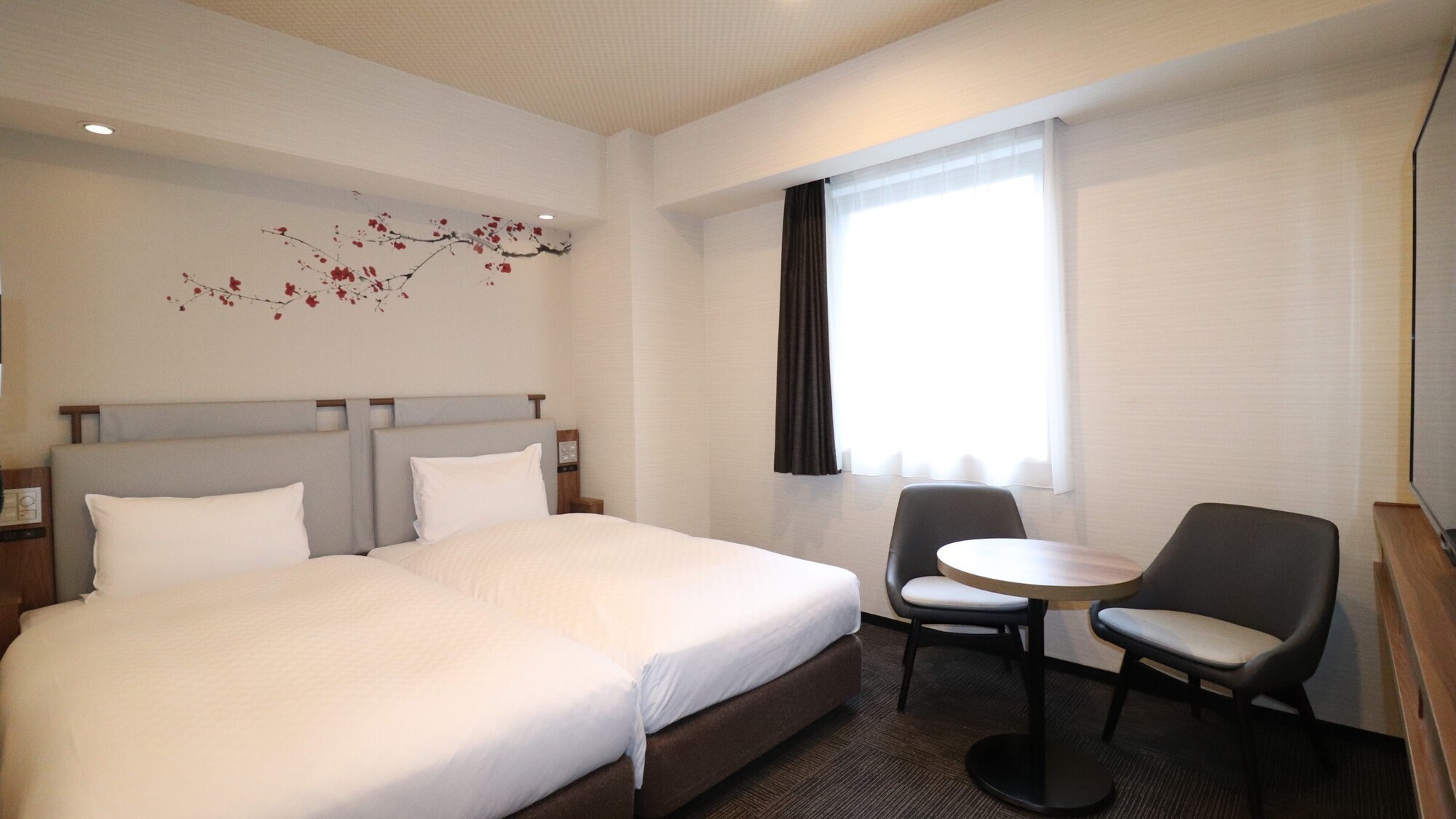 ツイン(21㎡ / 100cmサイズベッド)