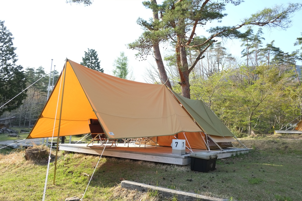 Cキャンプ場A型テント