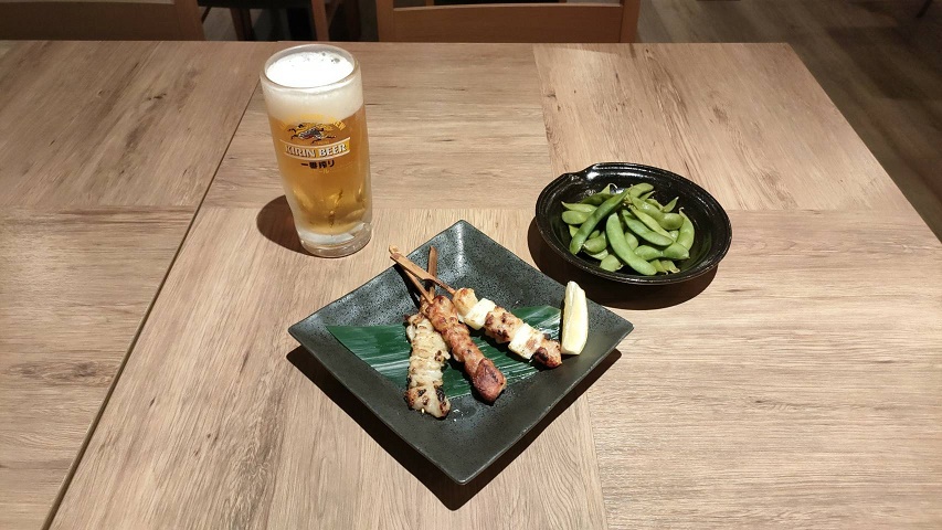 生ビールとおつまみ（夕食レストラン）