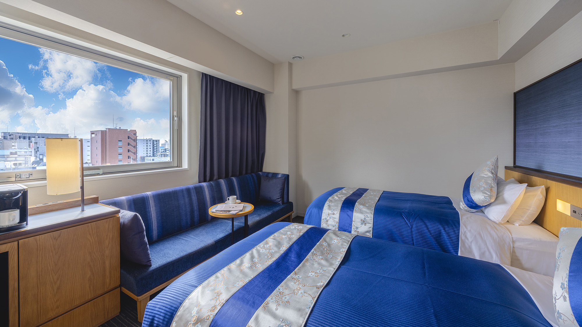 【プレミアムツイン】滞在・お風呂・睡眠それぞれにこだわりを尽くした特別な空間。