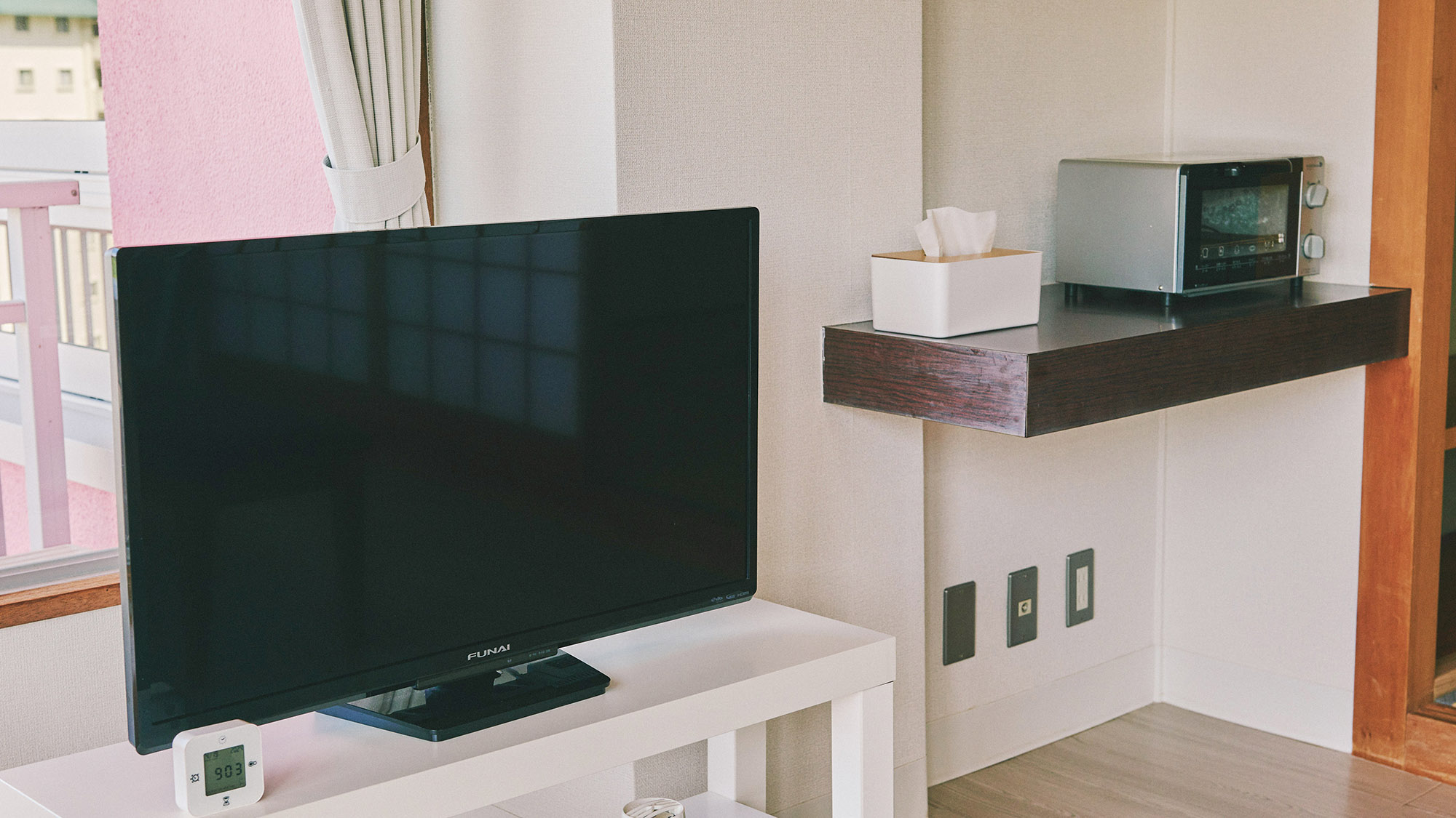 ・【コンドミニアムスタンダード】お部屋時間も楽しめるテレビ。