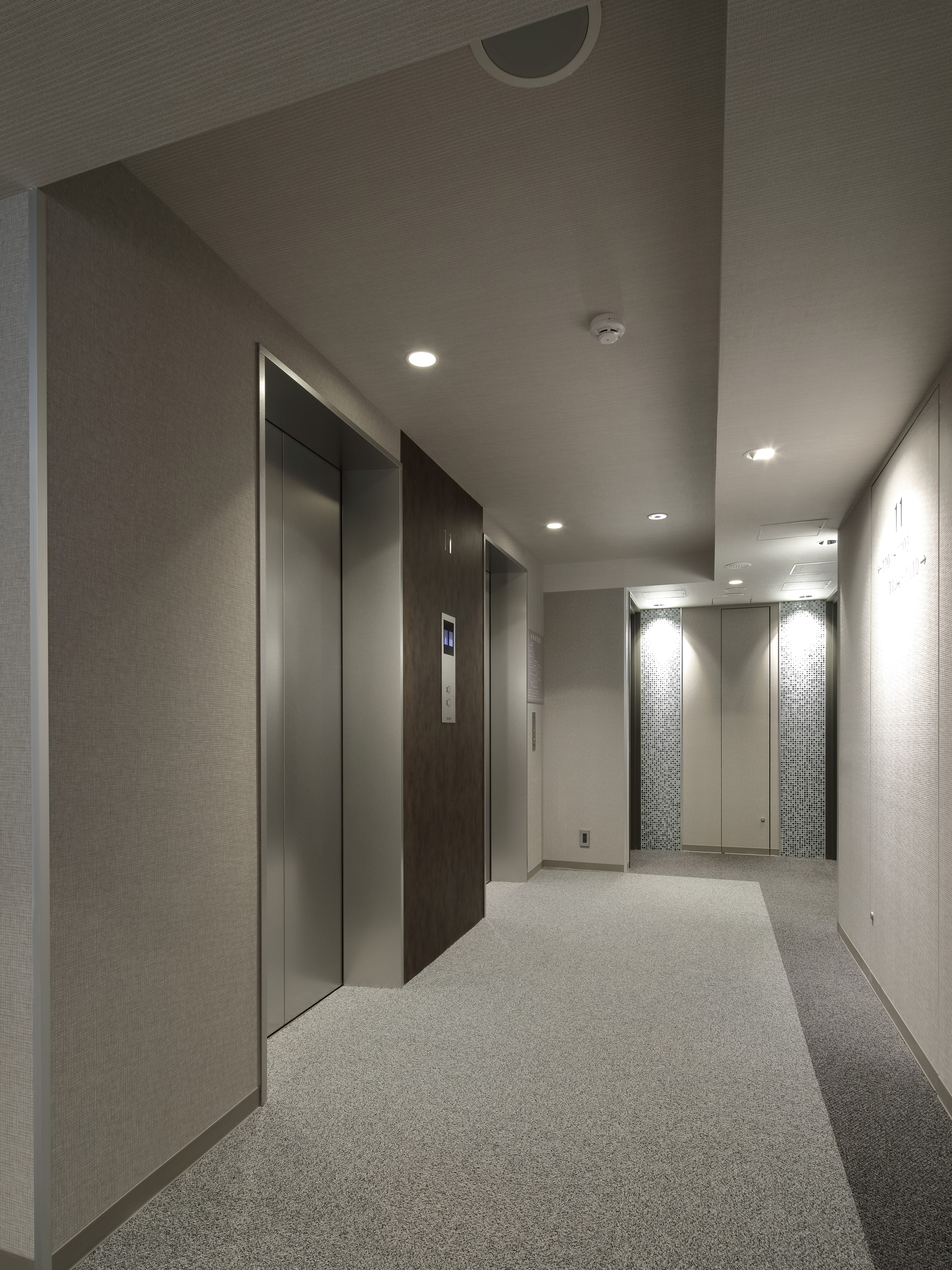 エレベーターホール