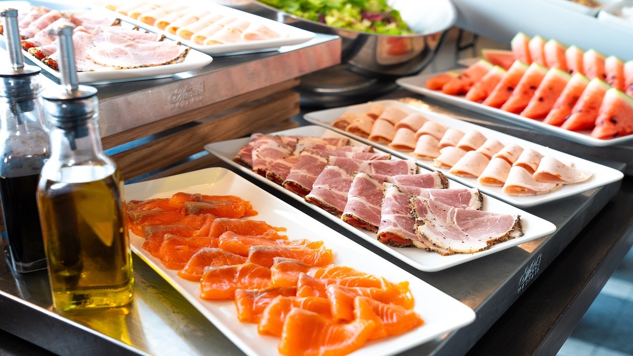 【楽天スーパーSALE】＜上層階客室＞アクセス至便の都心のリゾートde癒しのひとときを♪朝食付