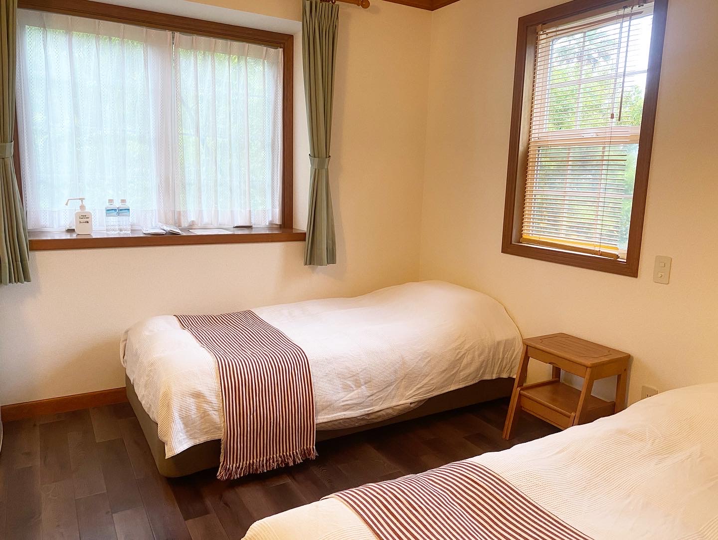 ツインベッドルーム