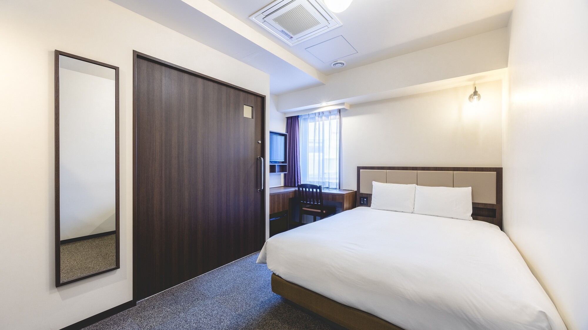 【客室】ユニバーサルダブル