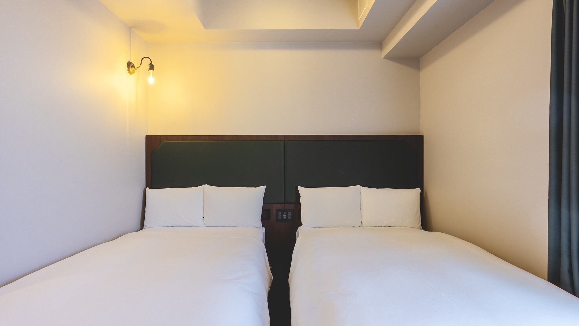 【客室】プレミアツイン